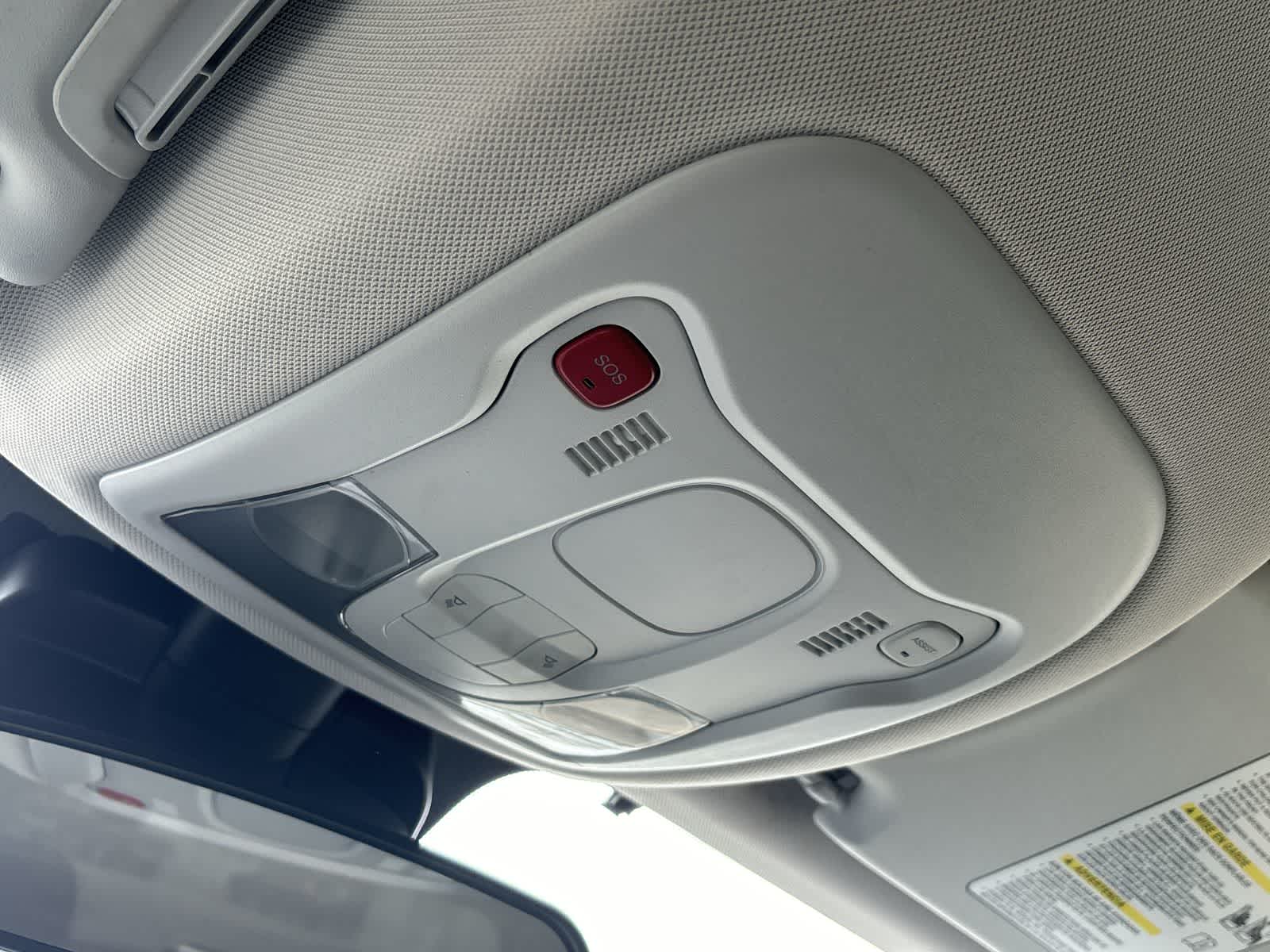 Thumbnail: 2021 Jeep Renegade - 28