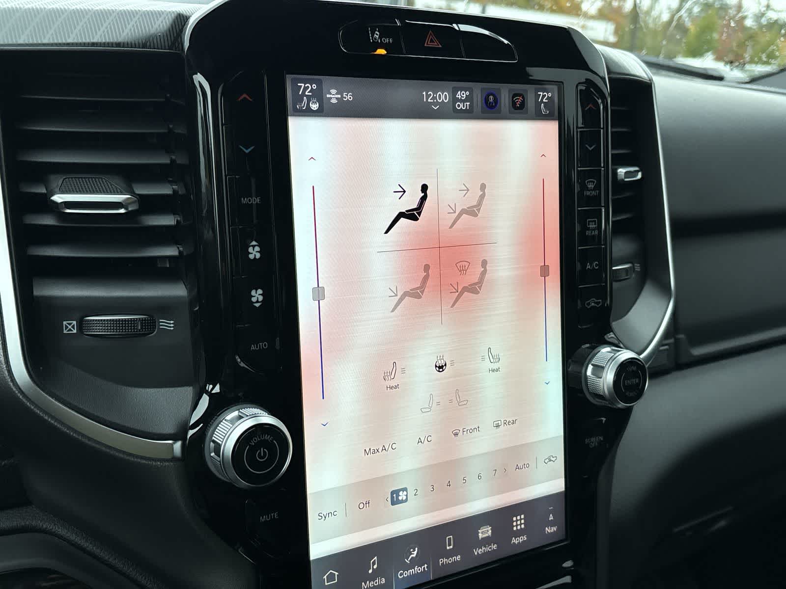 Thumbnail: 2026 RAM 1500 - 18