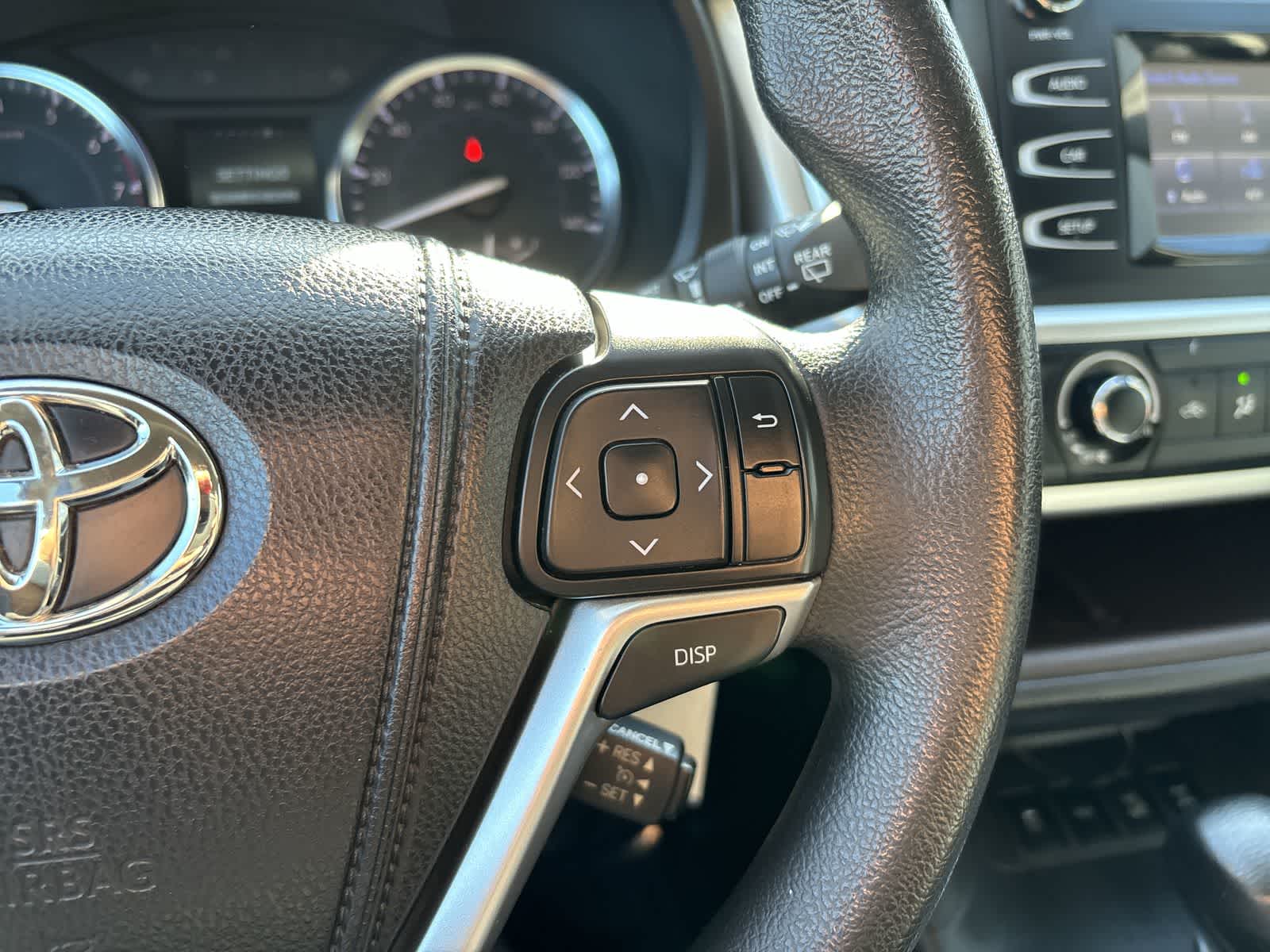 Thumbnail: 2014 Toyota Highlander - 12