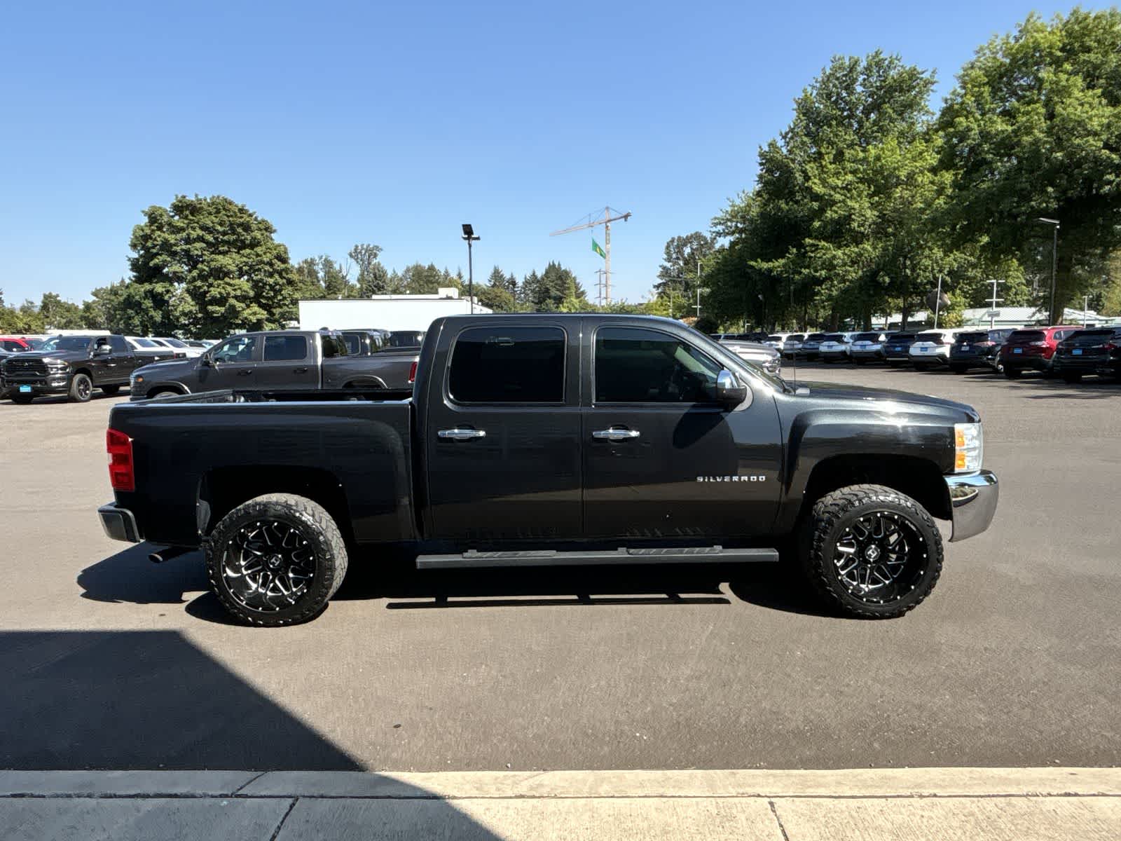 Thumbnail: 2012 Chevrolet Silverado 1500 - 6