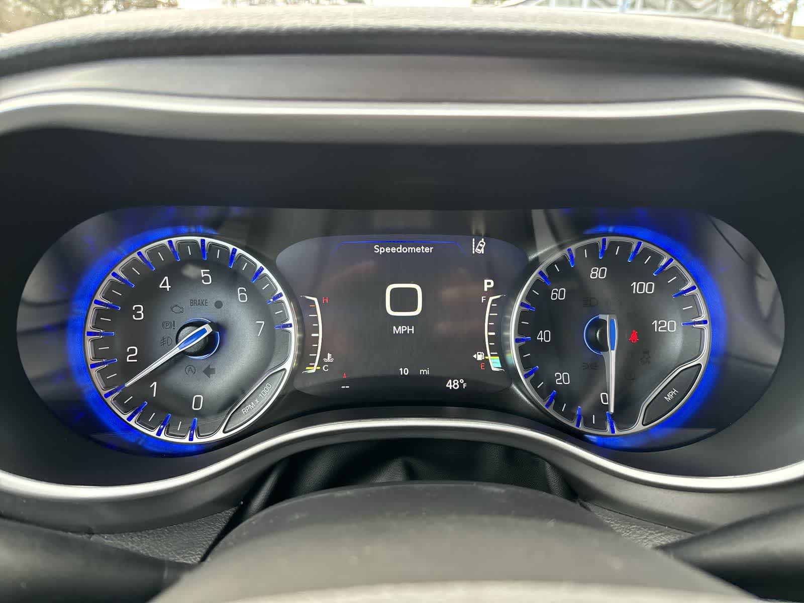 Thumbnail: 2026 Chrysler Pacifica - 12