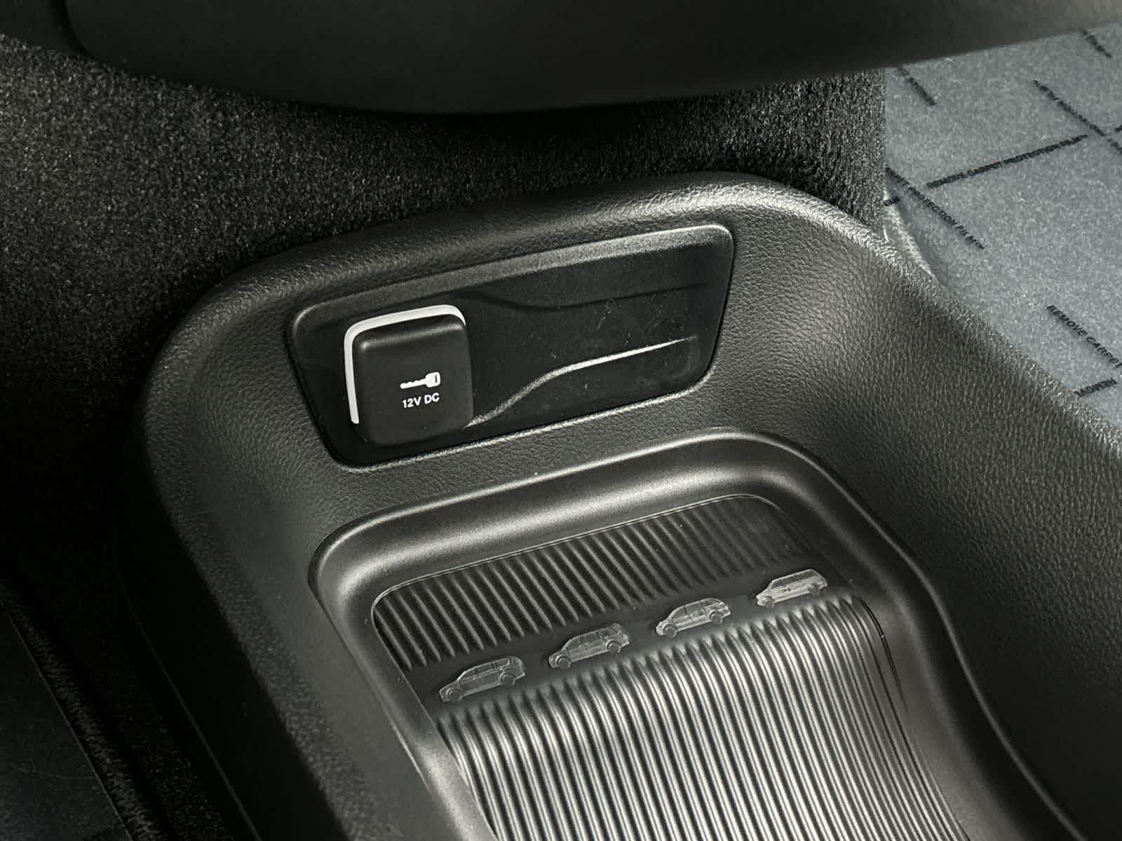 Thumbnail: 2026 Chrysler Pacifica - 23