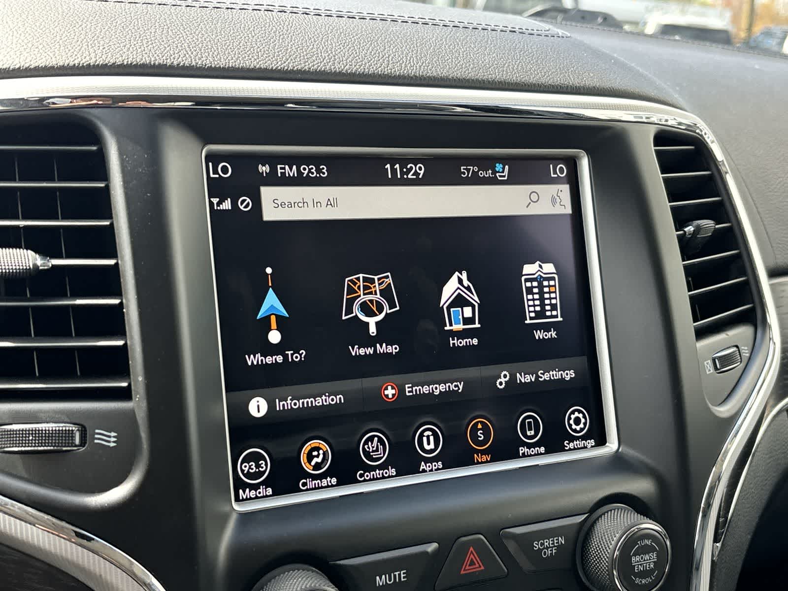 Thumbnail: 2018 Jeep Grand Cherokee - 22