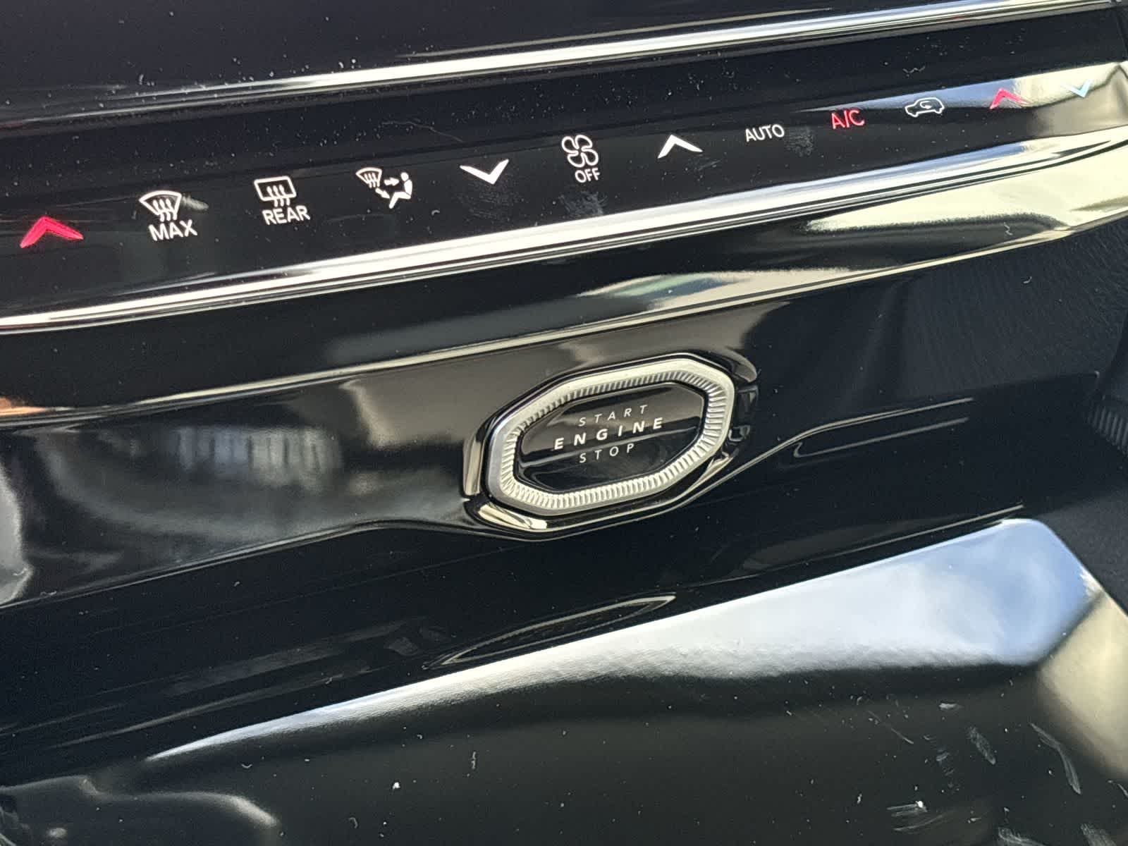 Thumbnail: 2026 Jeep Grand Cherokee - 24