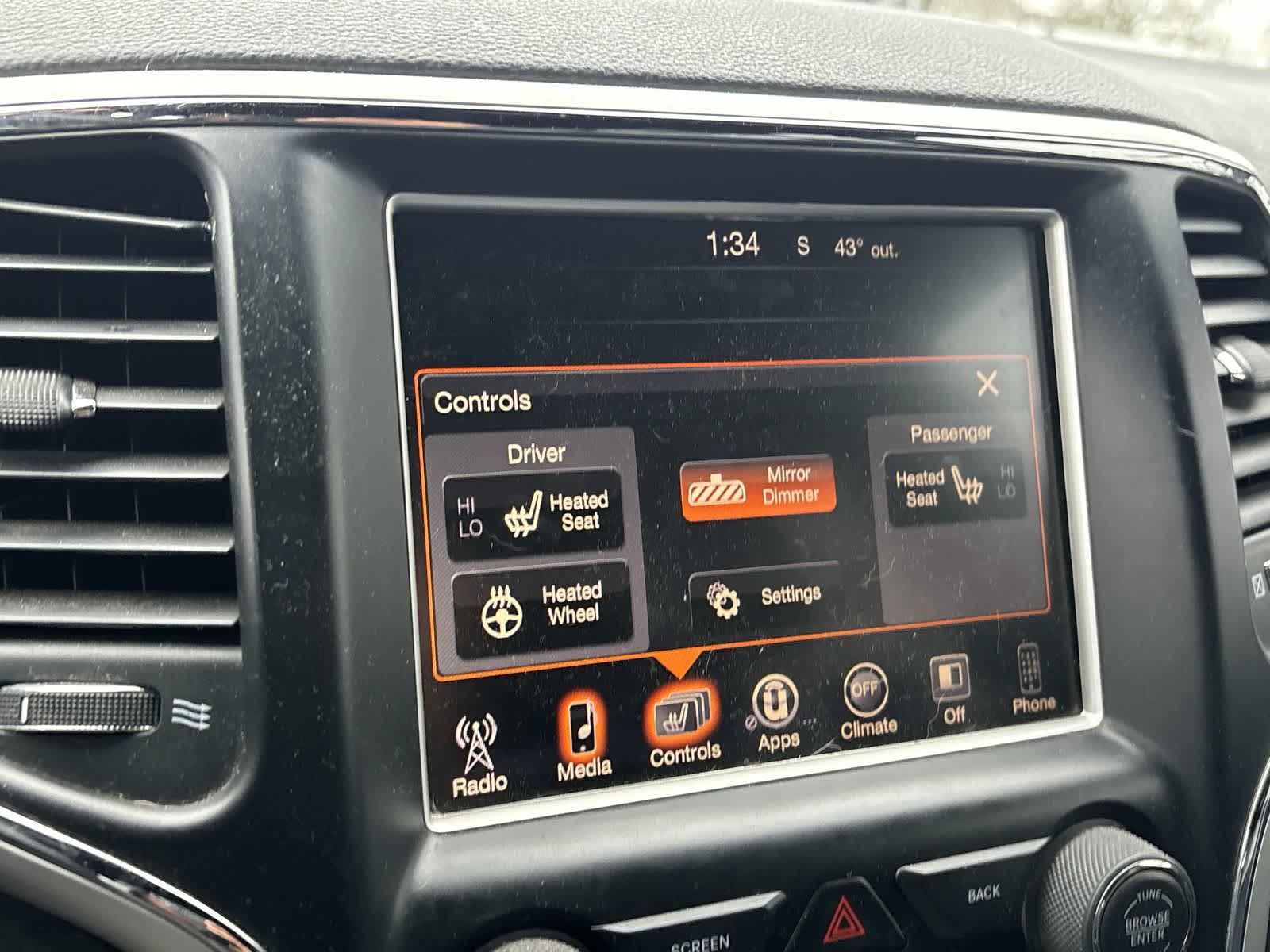 Thumbnail: 2015 Jeep Grand Cherokee - 15