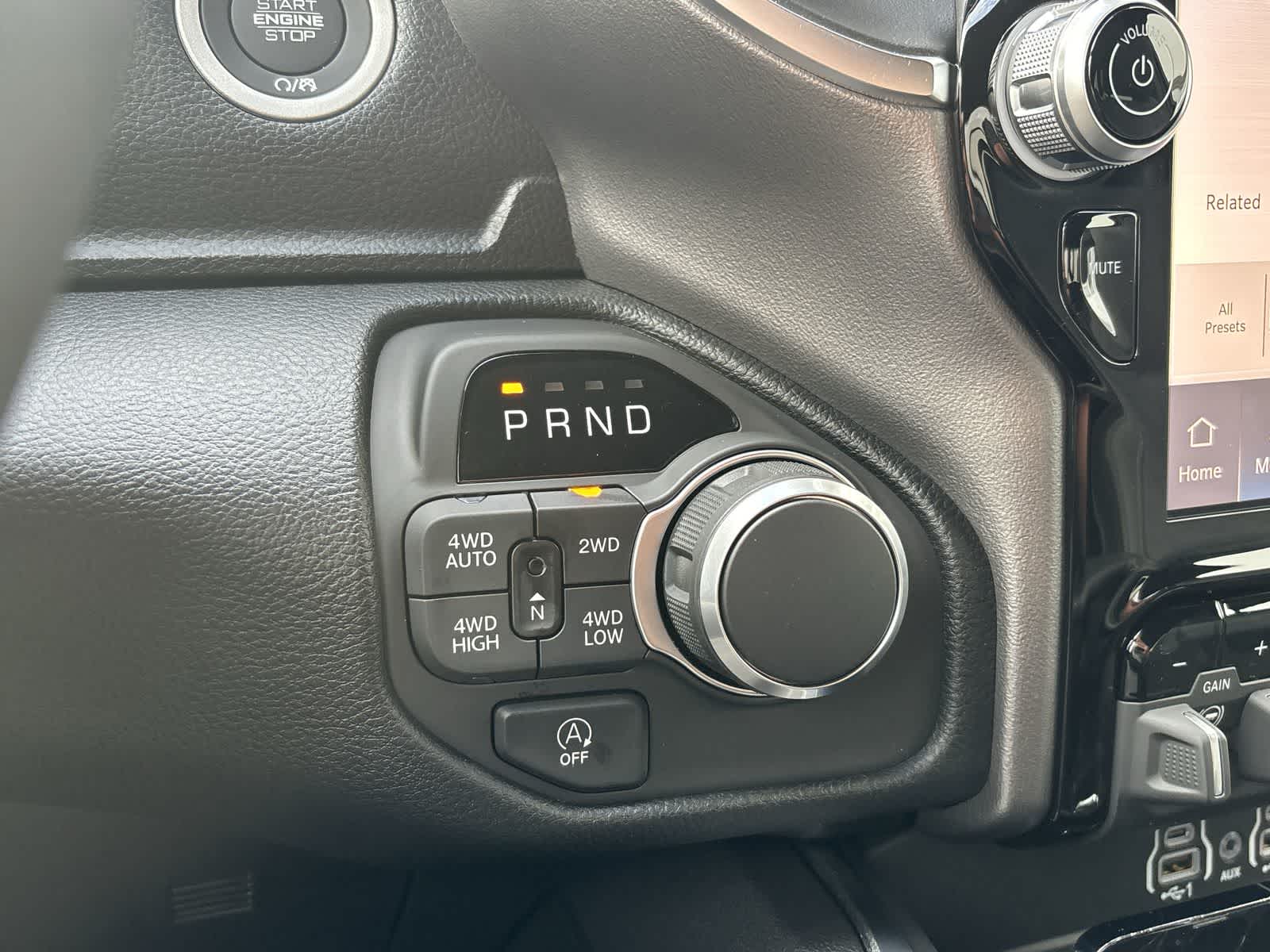 Thumbnail: 2026 RAM 1500 - 19