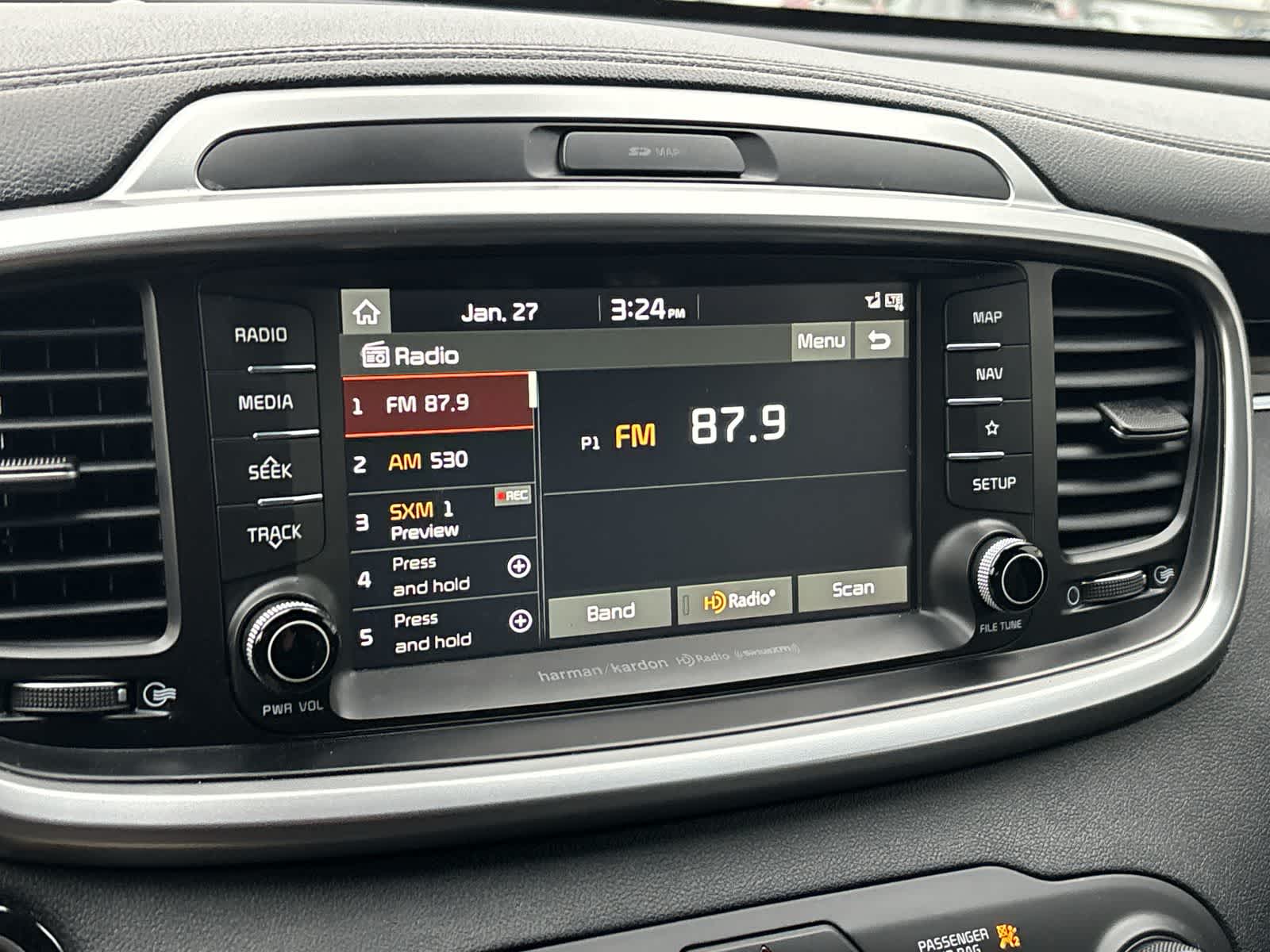 Thumbnail: 2020 Kia Sorento - 15