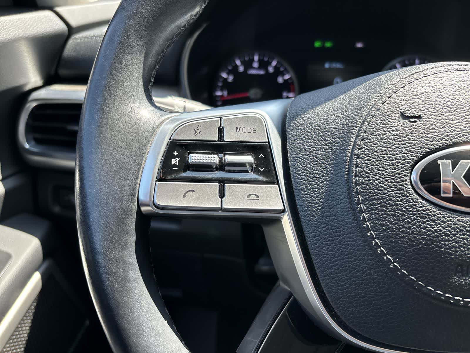 Thumbnail: 2021 Kia Telluride - 9