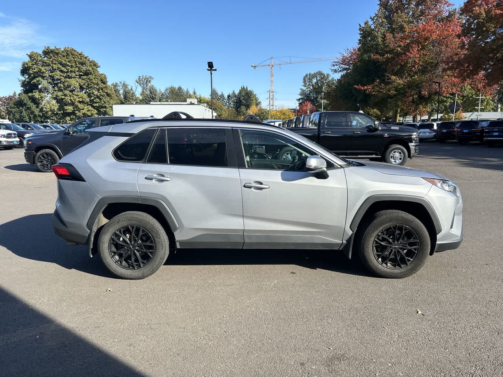Thumbnail: 2020 Toyota RAV4 - 5