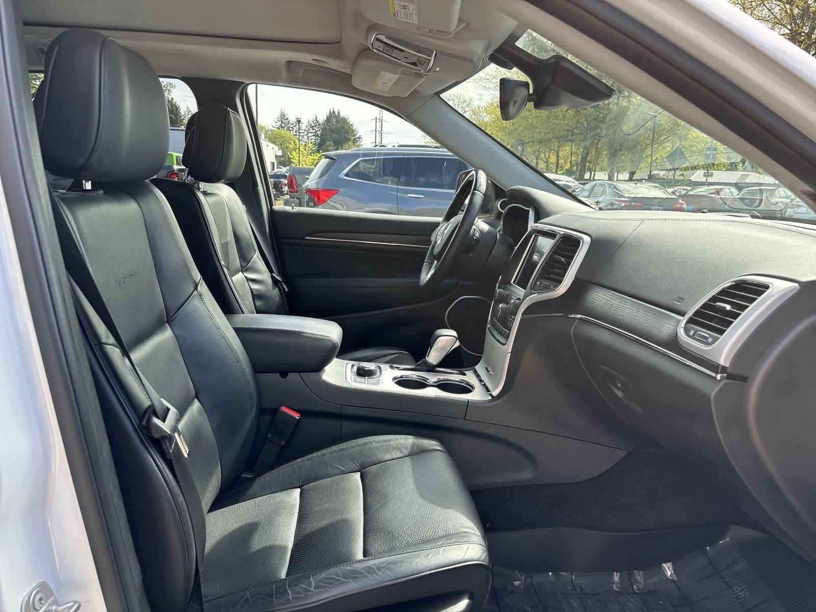 Thumbnail: 2018 Jeep Grand Cherokee - 5