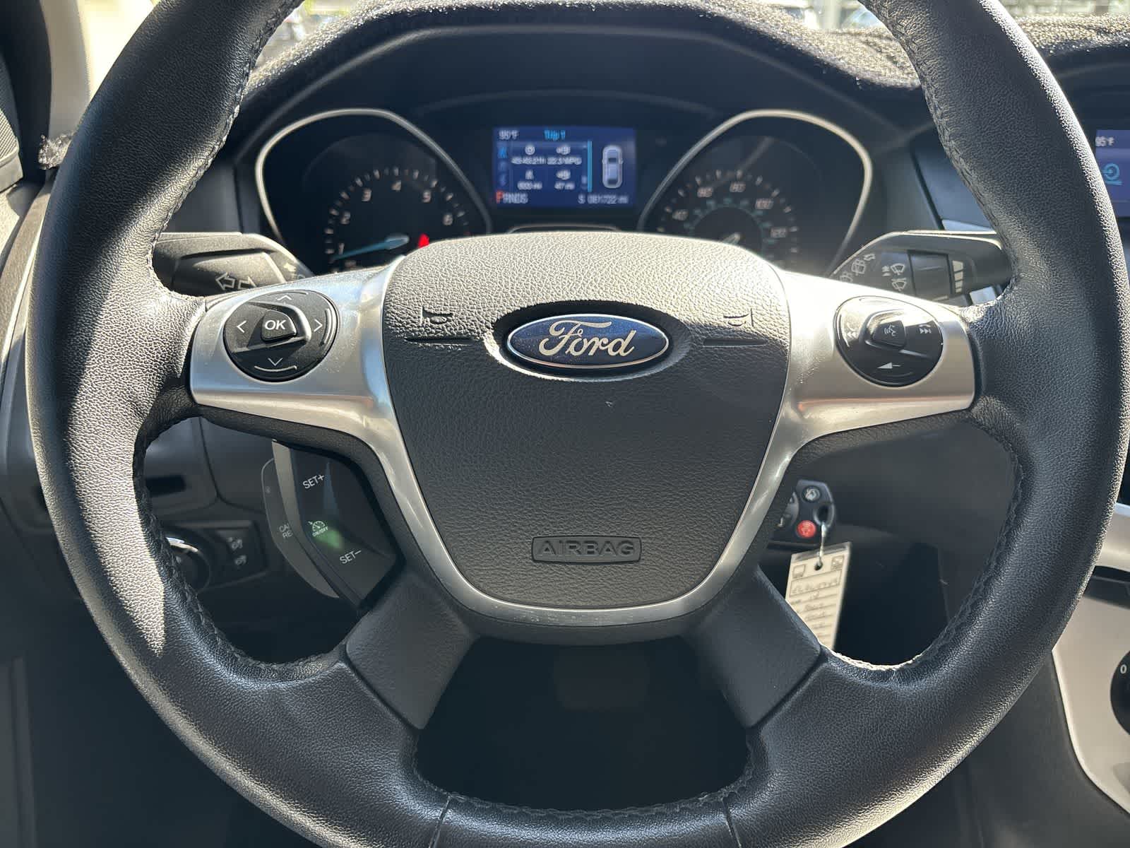 Thumbnail: 2014 Ford Focus - 12