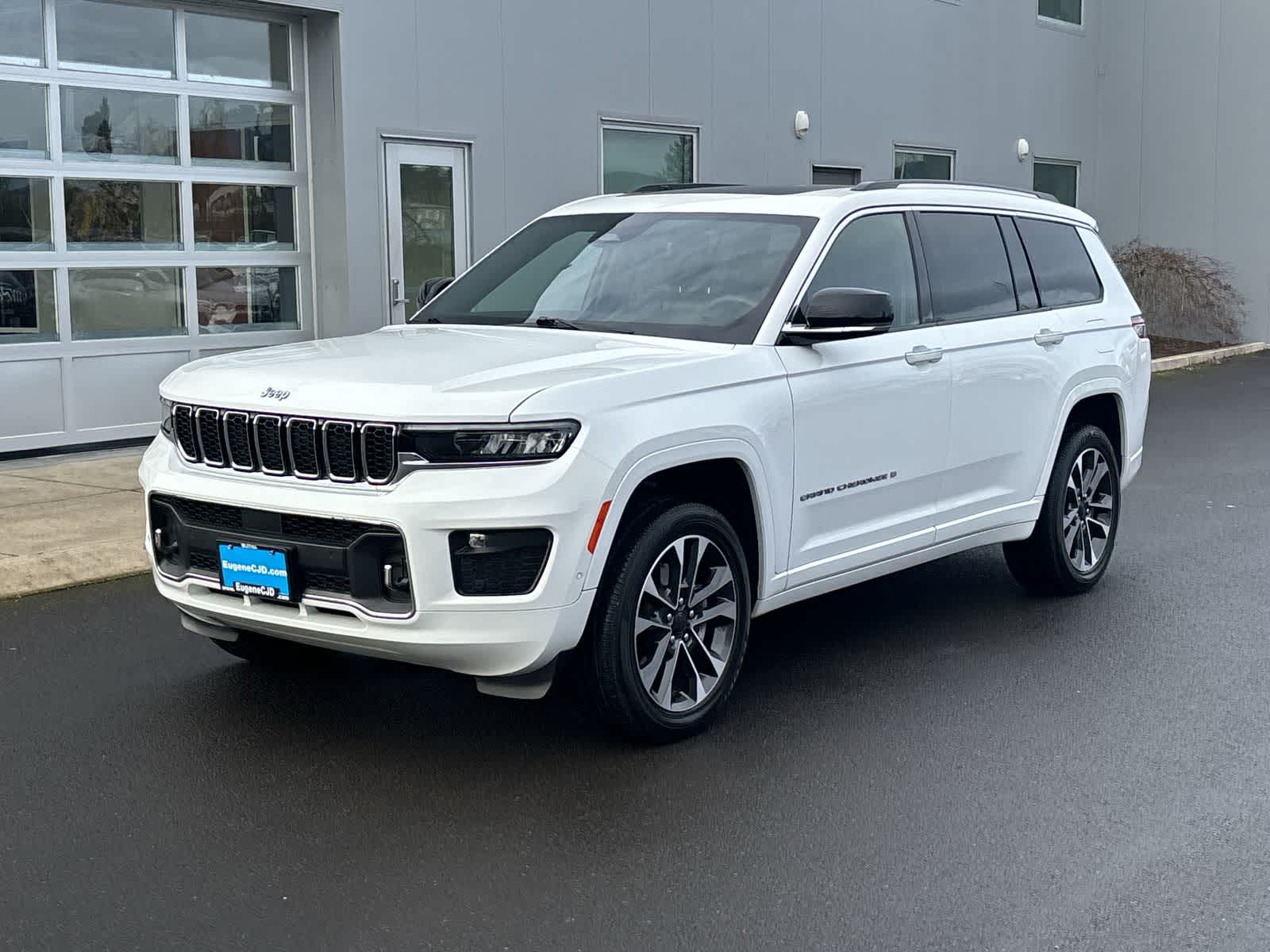 Thumbnail: 2023 Jeep Grand Cherokee - 1