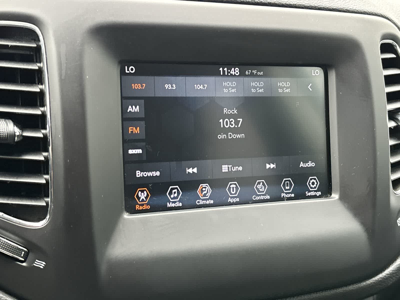 Thumbnail: 2019 Jeep Compass - 14