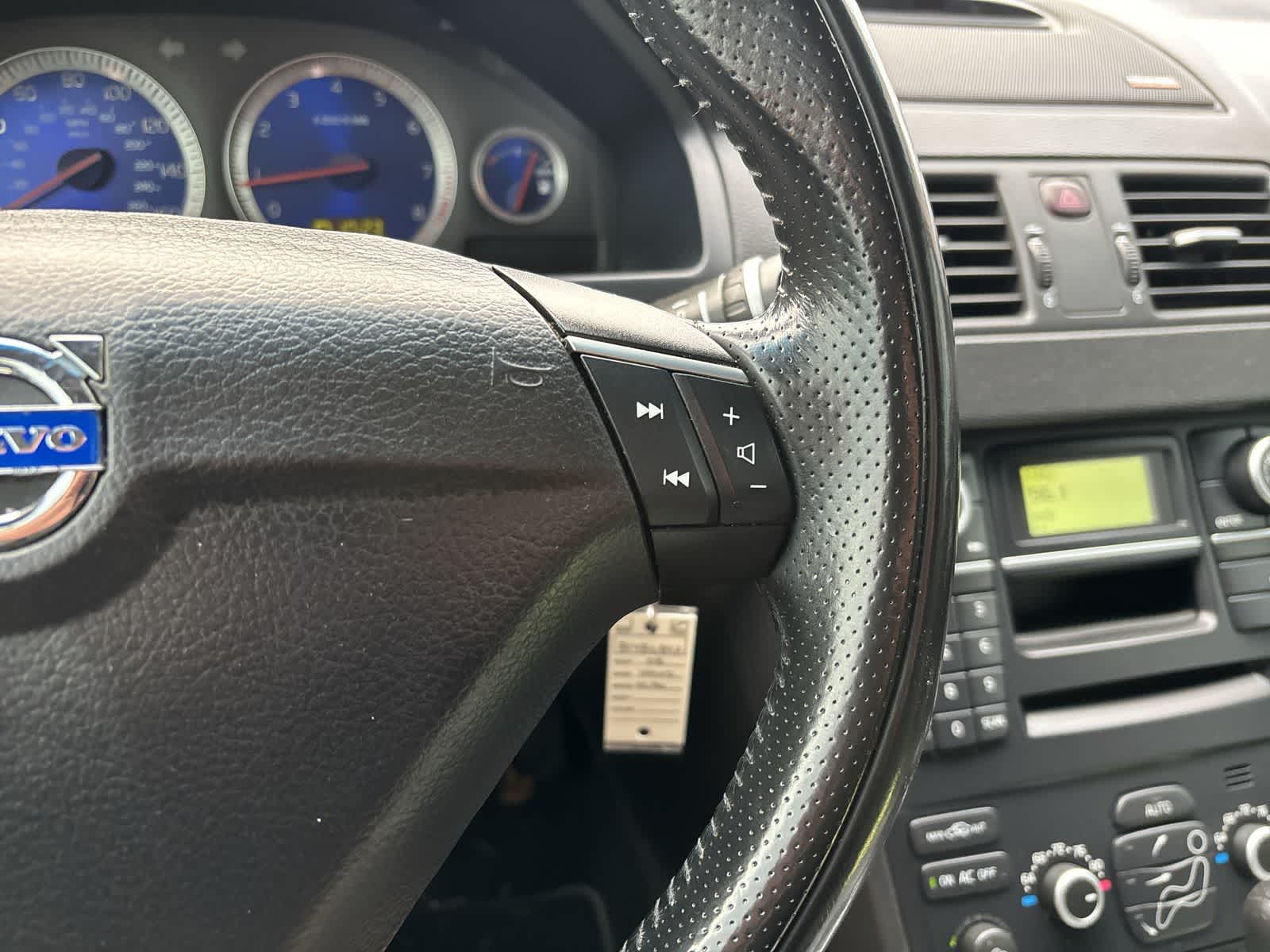 Thumbnail: 2008 Volvo XC90 - 12