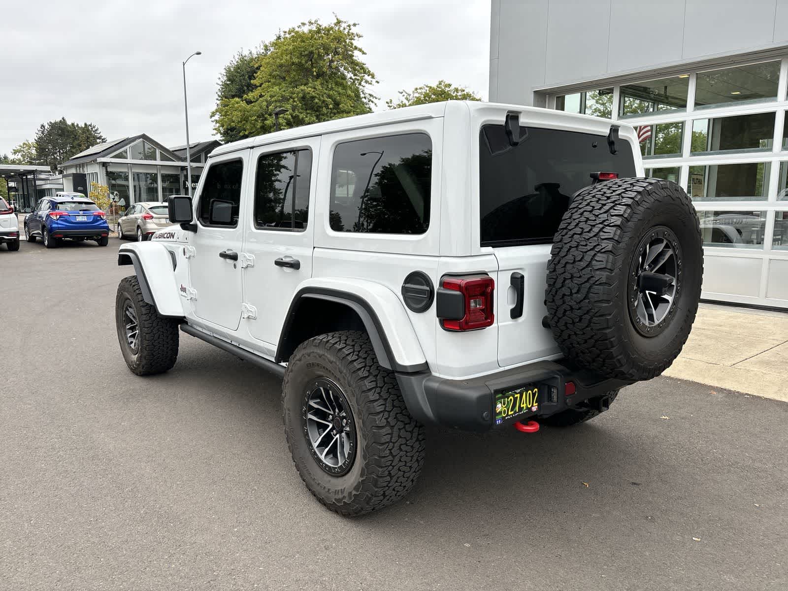2024 Jeep Wrangler Rubicon photo 3
