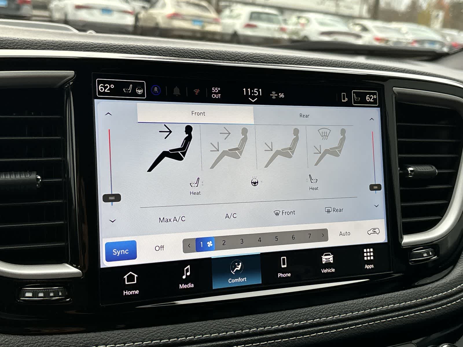 Thumbnail: 2026 Chrysler Pacifica - 19