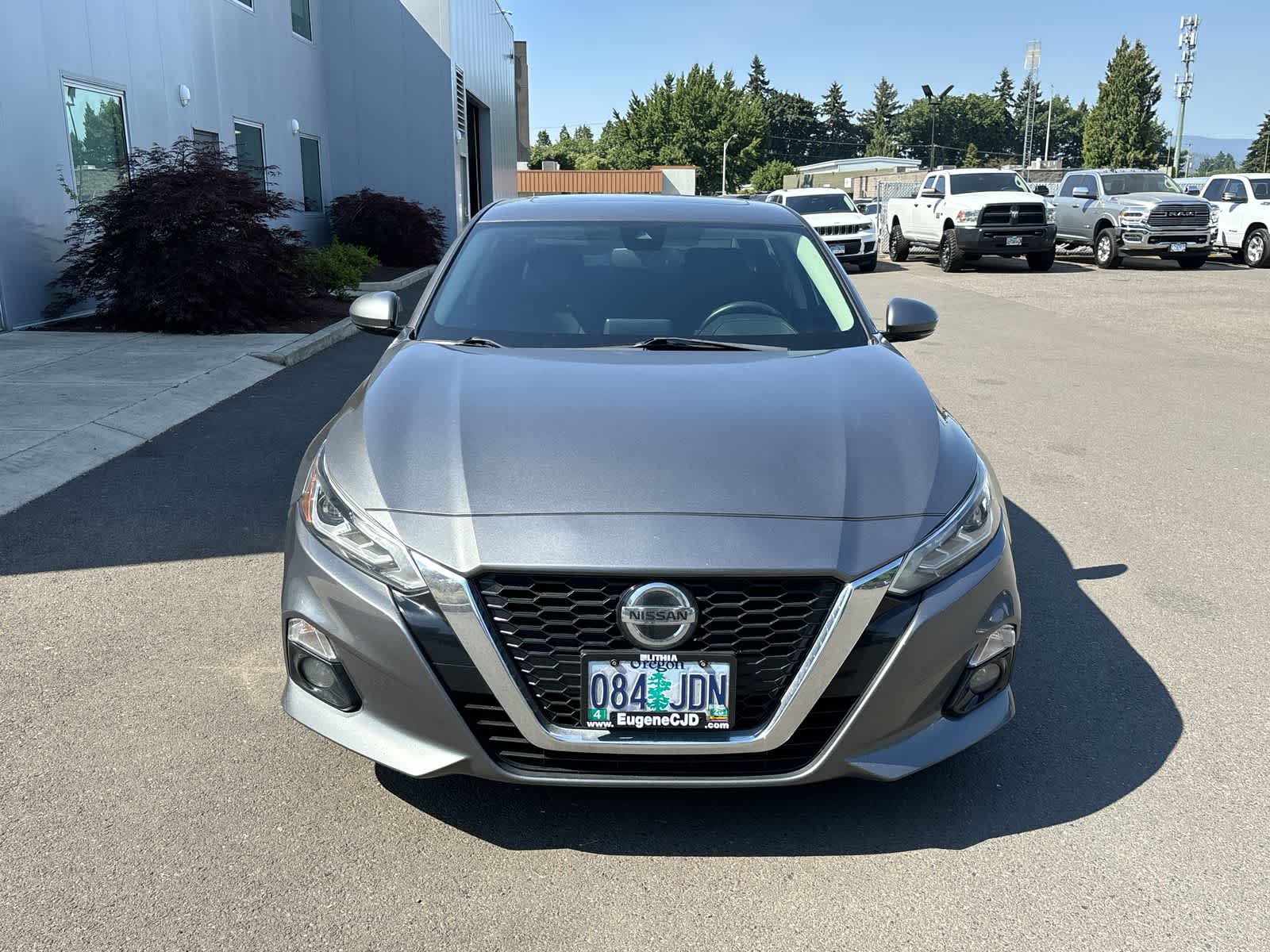 Thumbnail: 2019 Nissan Altima - 8