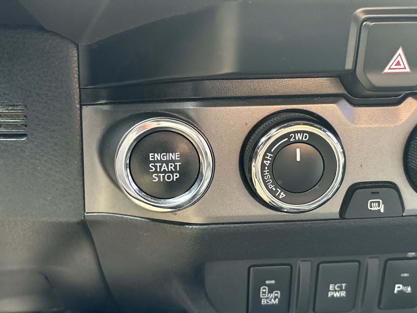 Thumbnail: 2021 Toyota Tacoma - 23