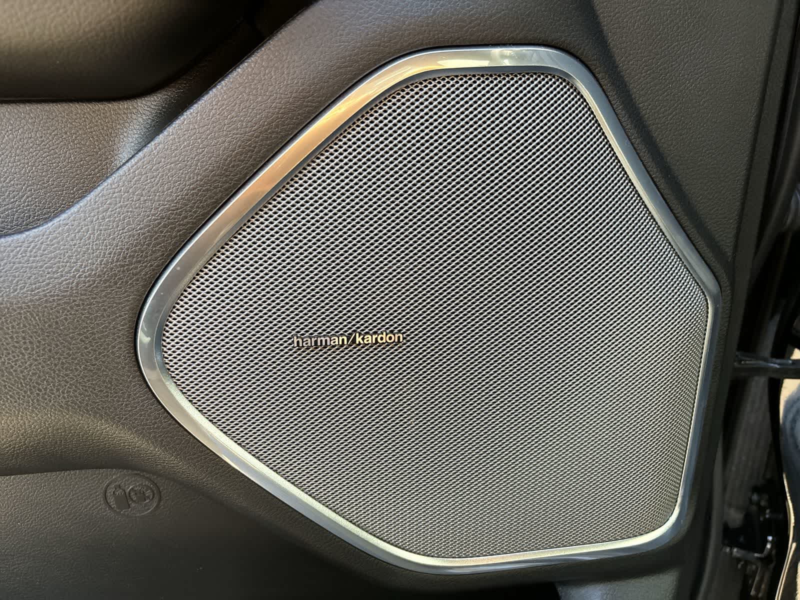 Thumbnail: 2026 RAM 1500 - 10