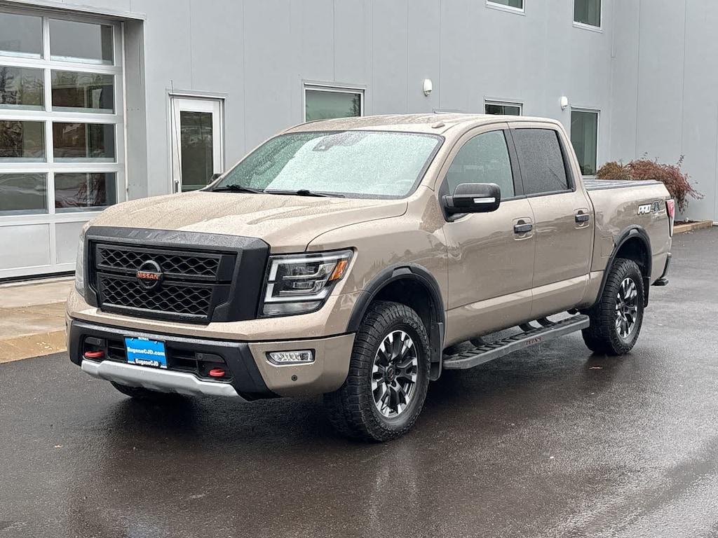 Used 2020 Nissan Titan PRO-4X Truck Crew Cab