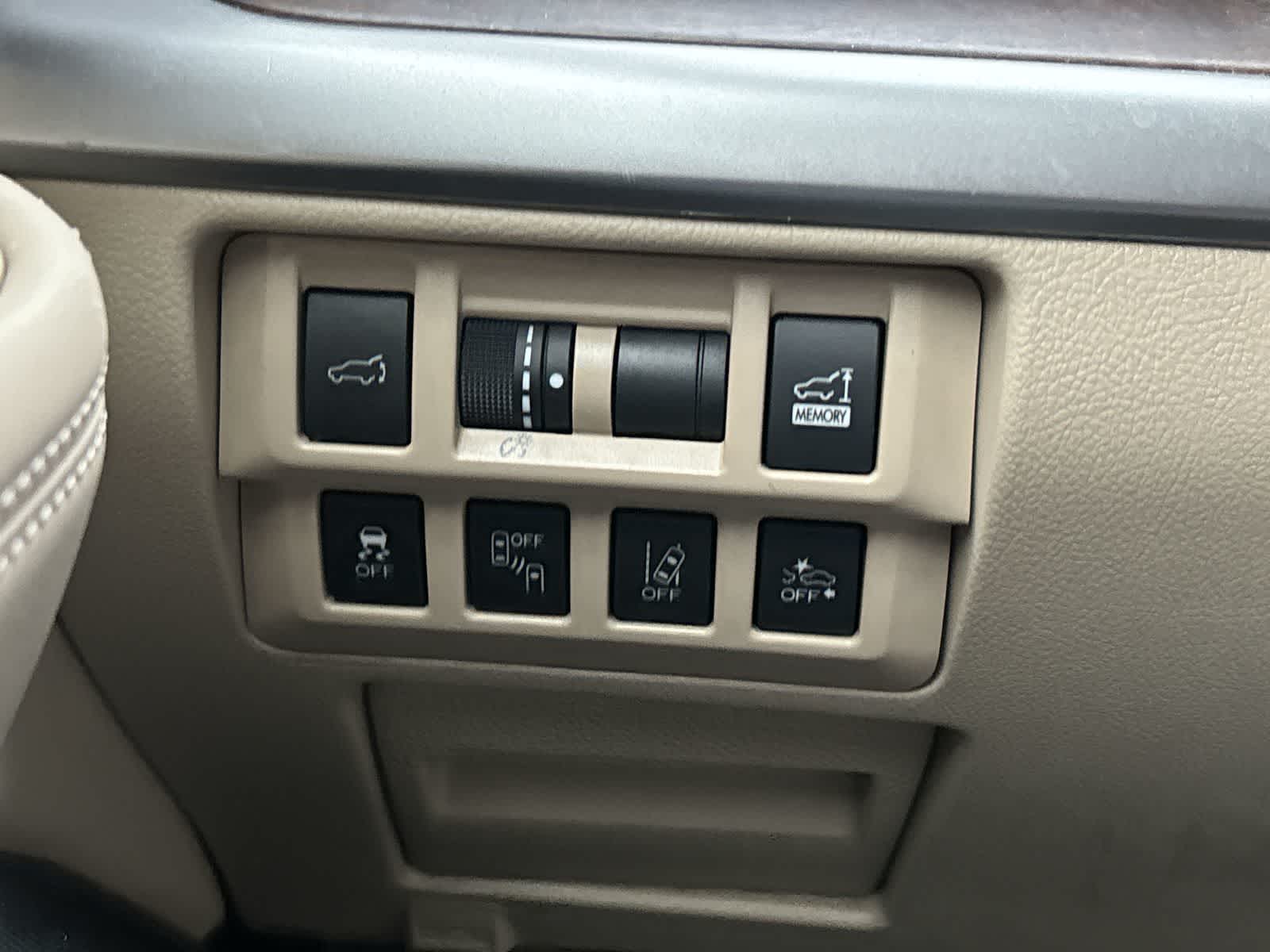 Thumbnail: 2018 Subaru Outback - 24