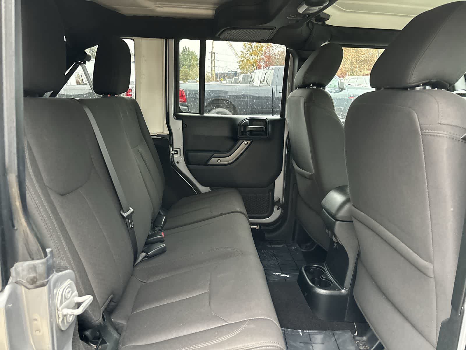 Thumbnail: 2018 Jeep Wrangler - 10