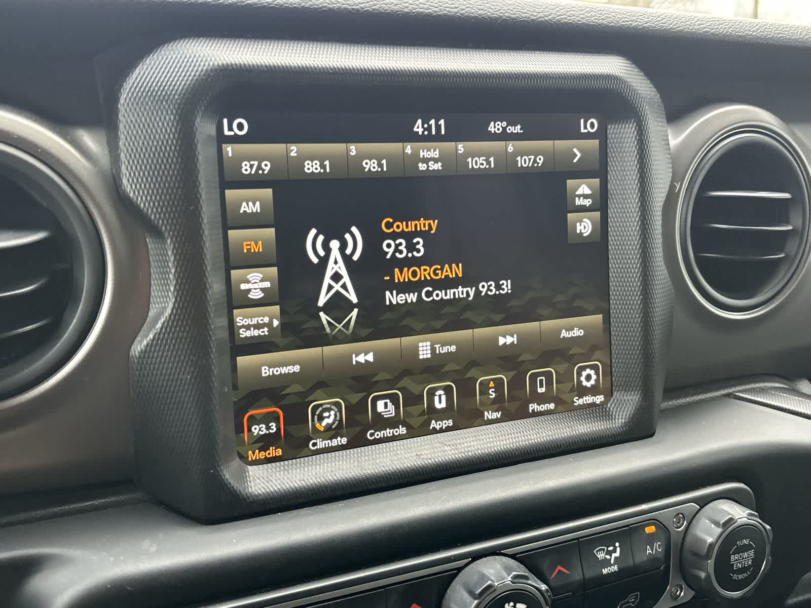 Thumbnail: 2021 Jeep Wrangler - 13