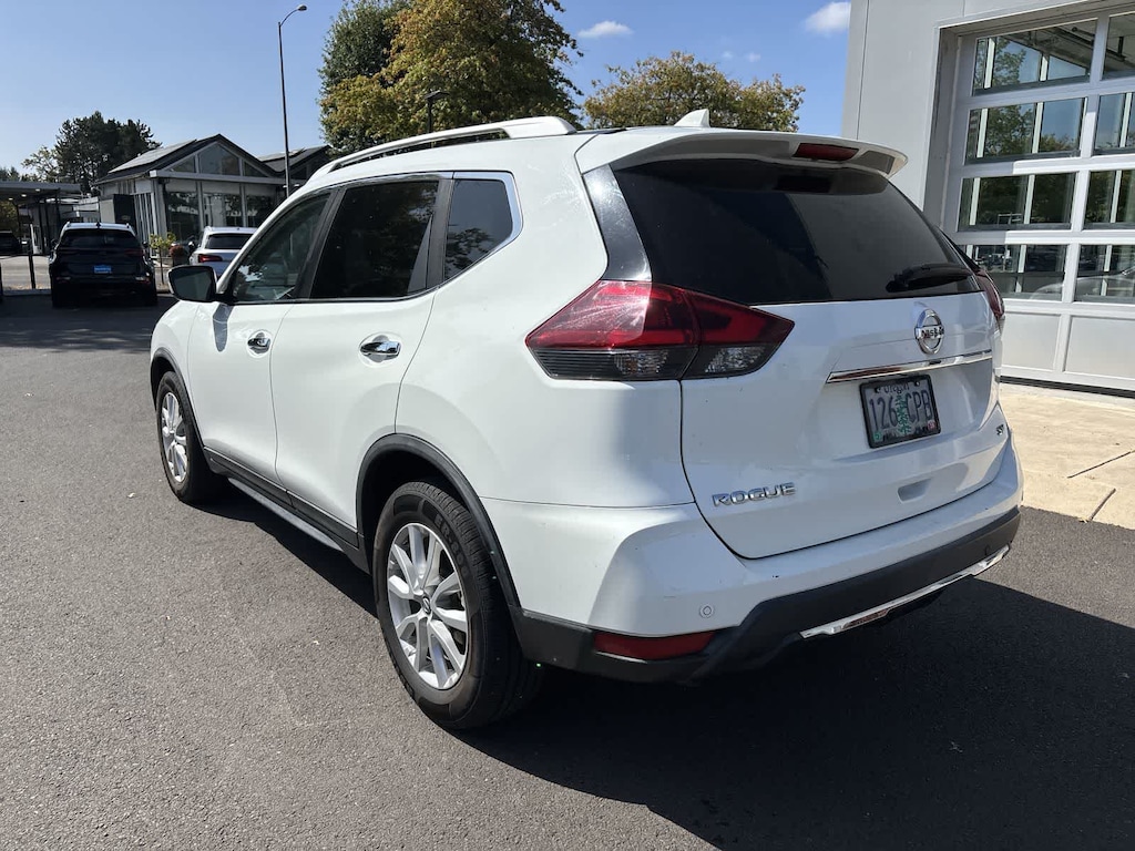 Used 2019 Nissan Rogue SV SUV