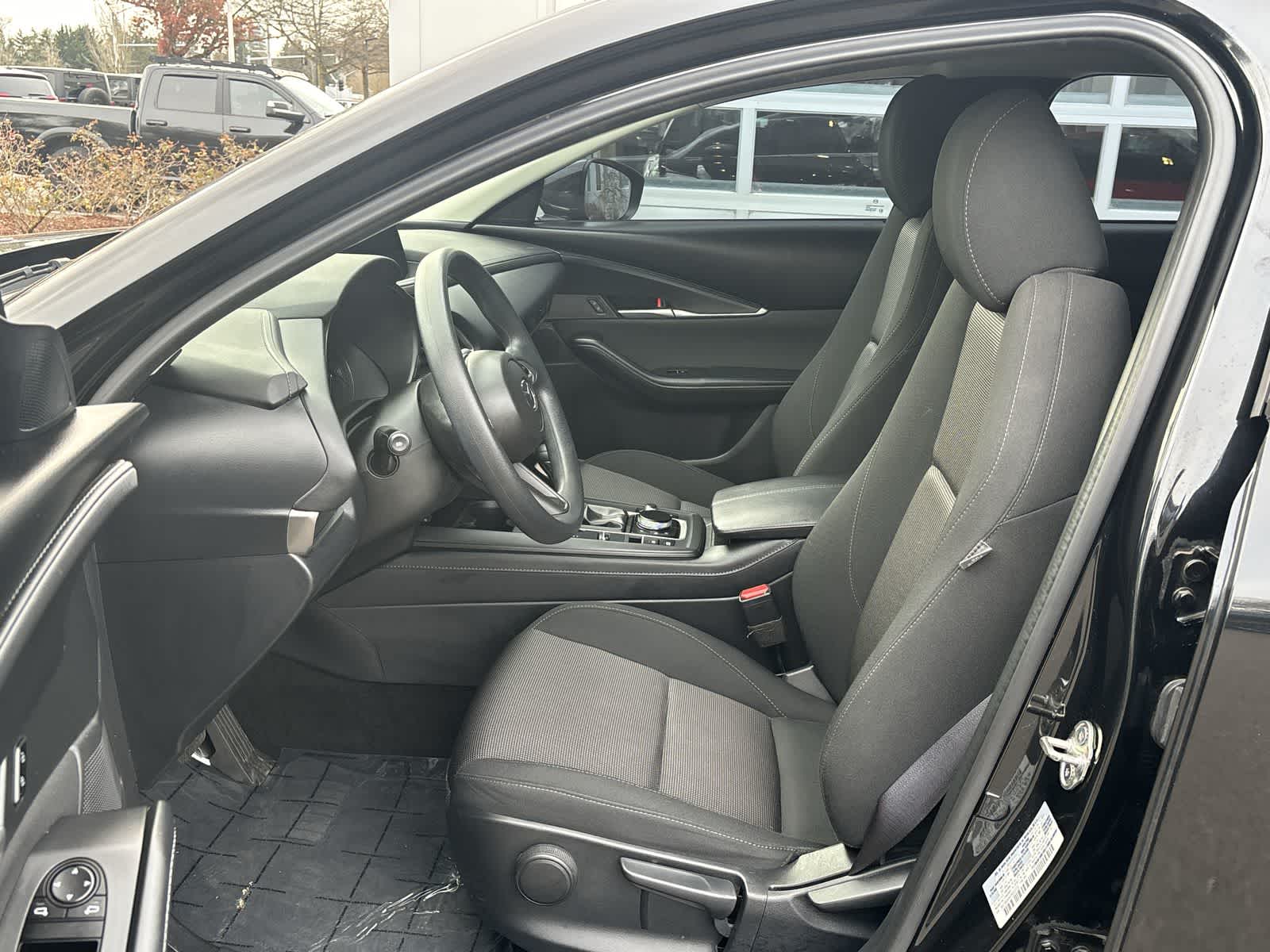 Thumbnail: 2023 Mazda CX-30 - 12