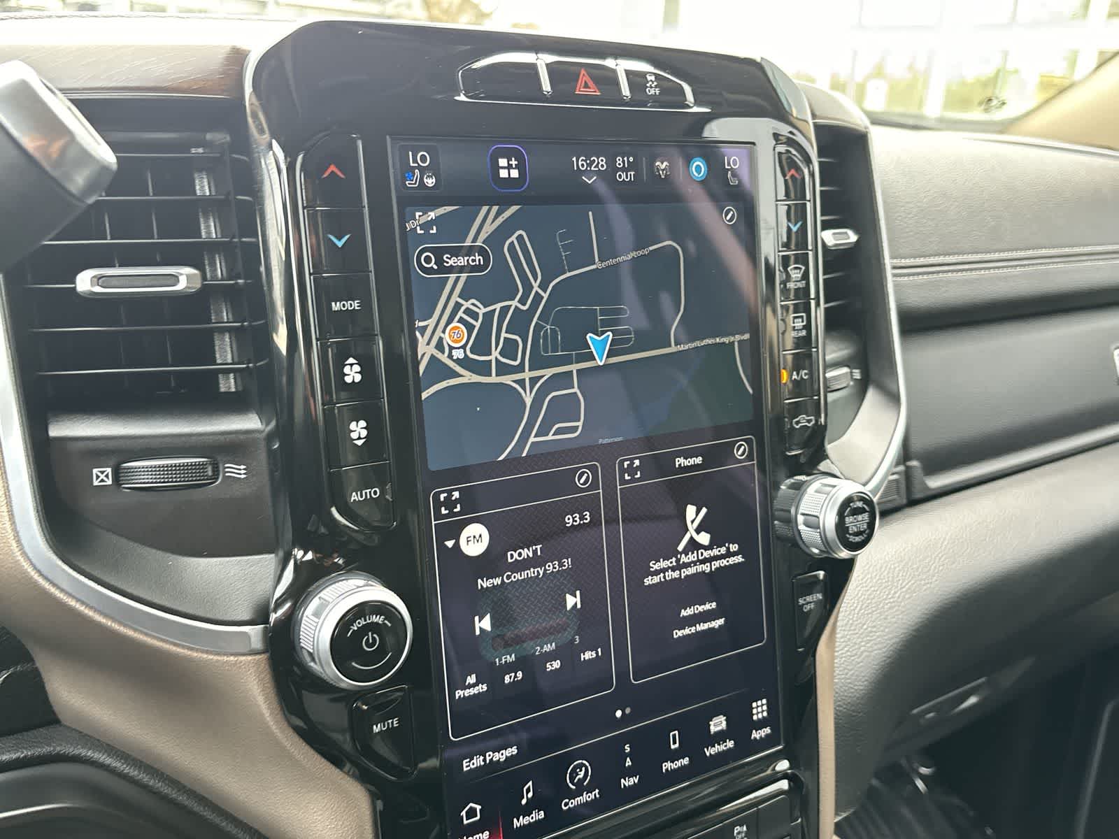 Thumbnail: 2022 RAM 2500 - 18