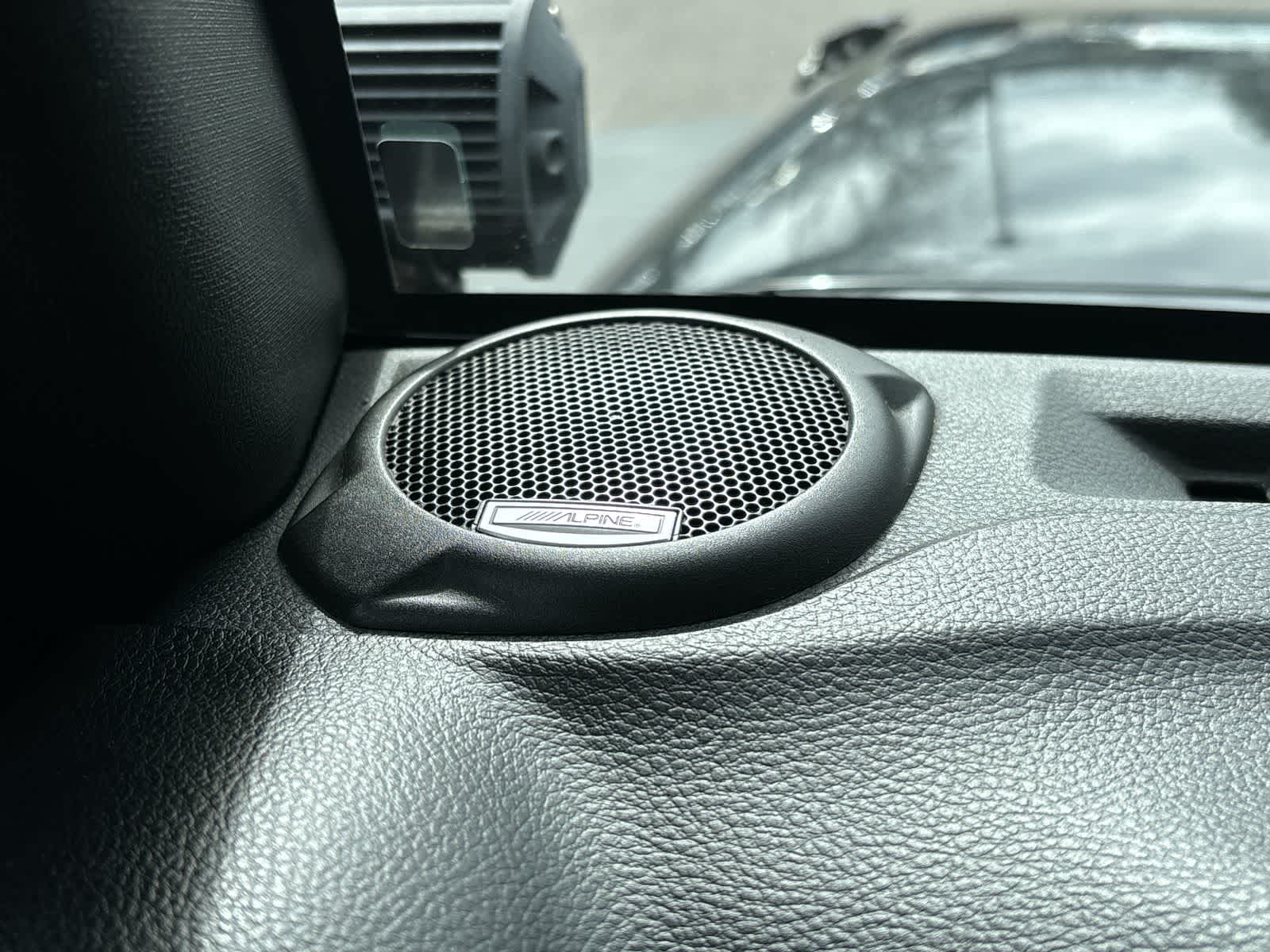 Thumbnail: 2018 Jeep Wrangler - 23