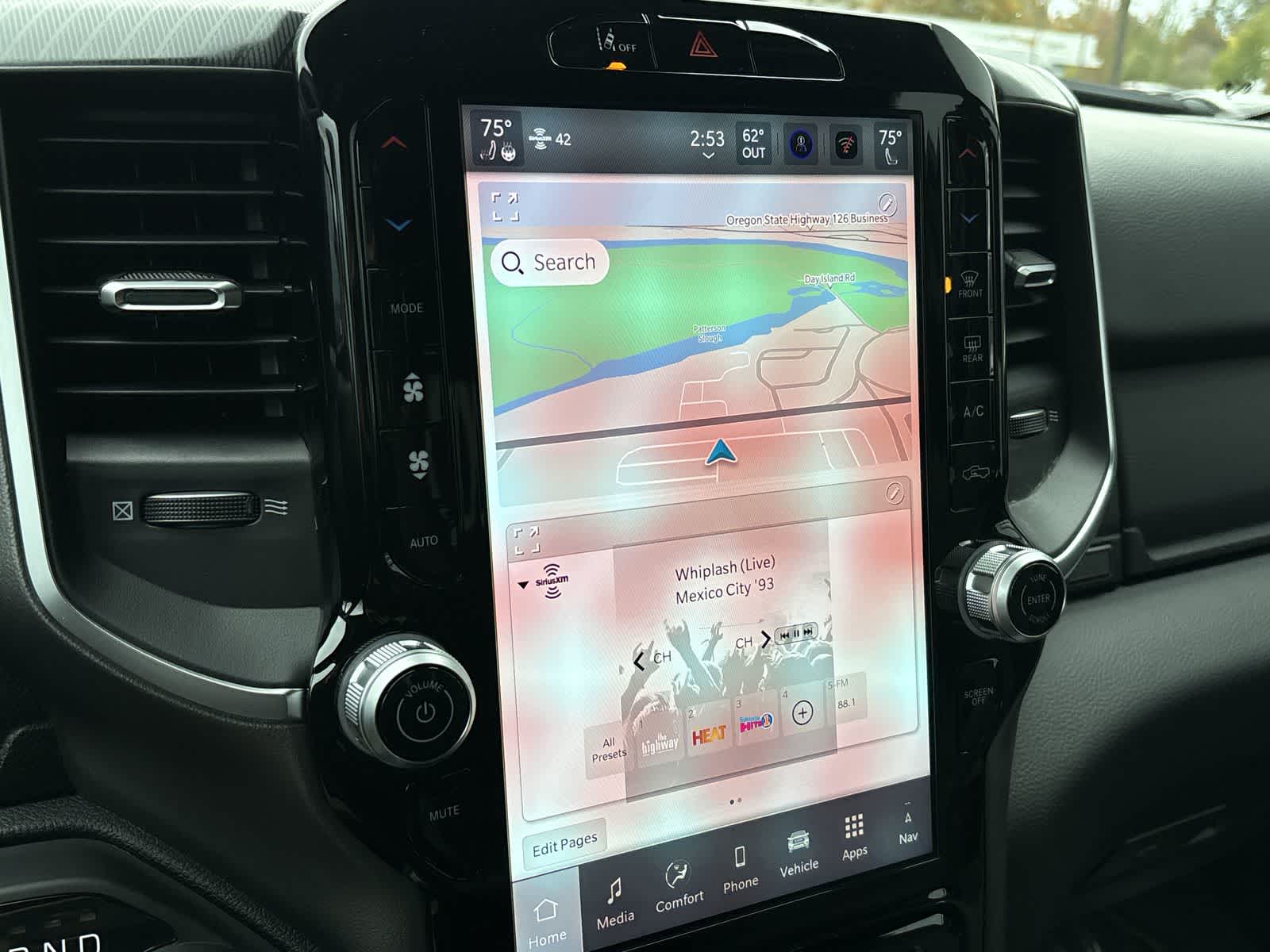 Thumbnail: 2026 RAM 1500 - 17