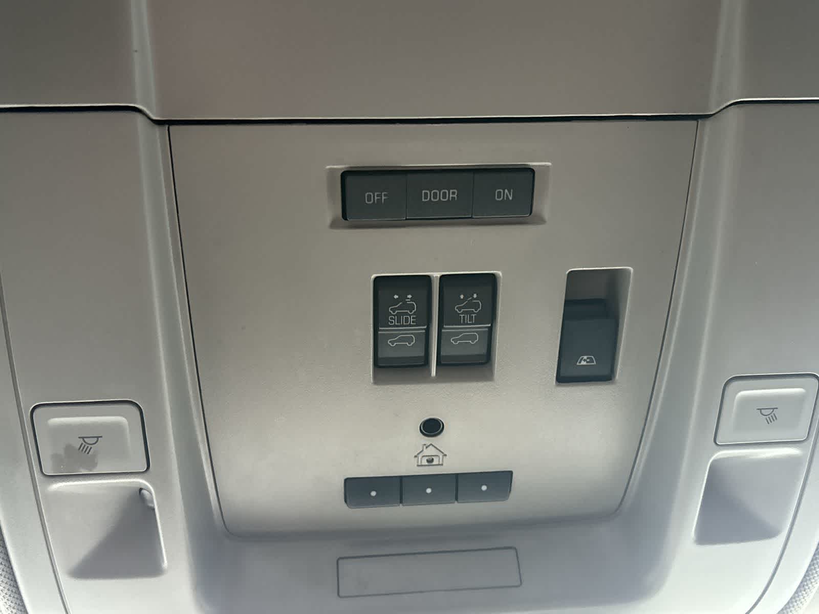 Thumbnail: 2016 GMC Sierra 2500 - 24