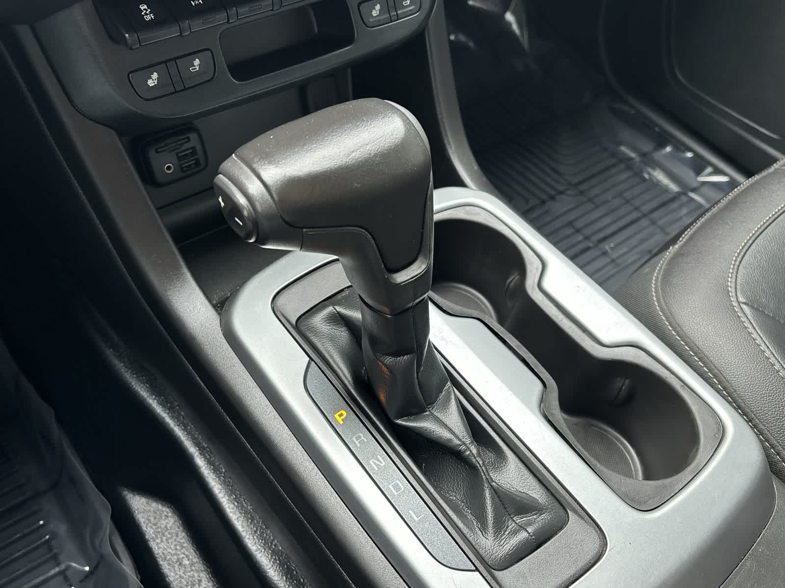 Thumbnail: 2019 Chevrolet Colorado - 27