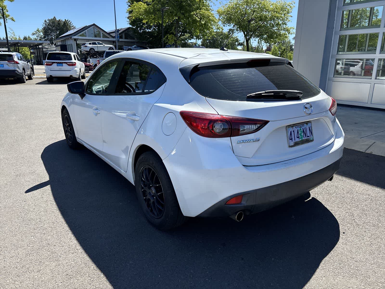 Thumbnail: 2015 Mazda Mazda3 - 9
