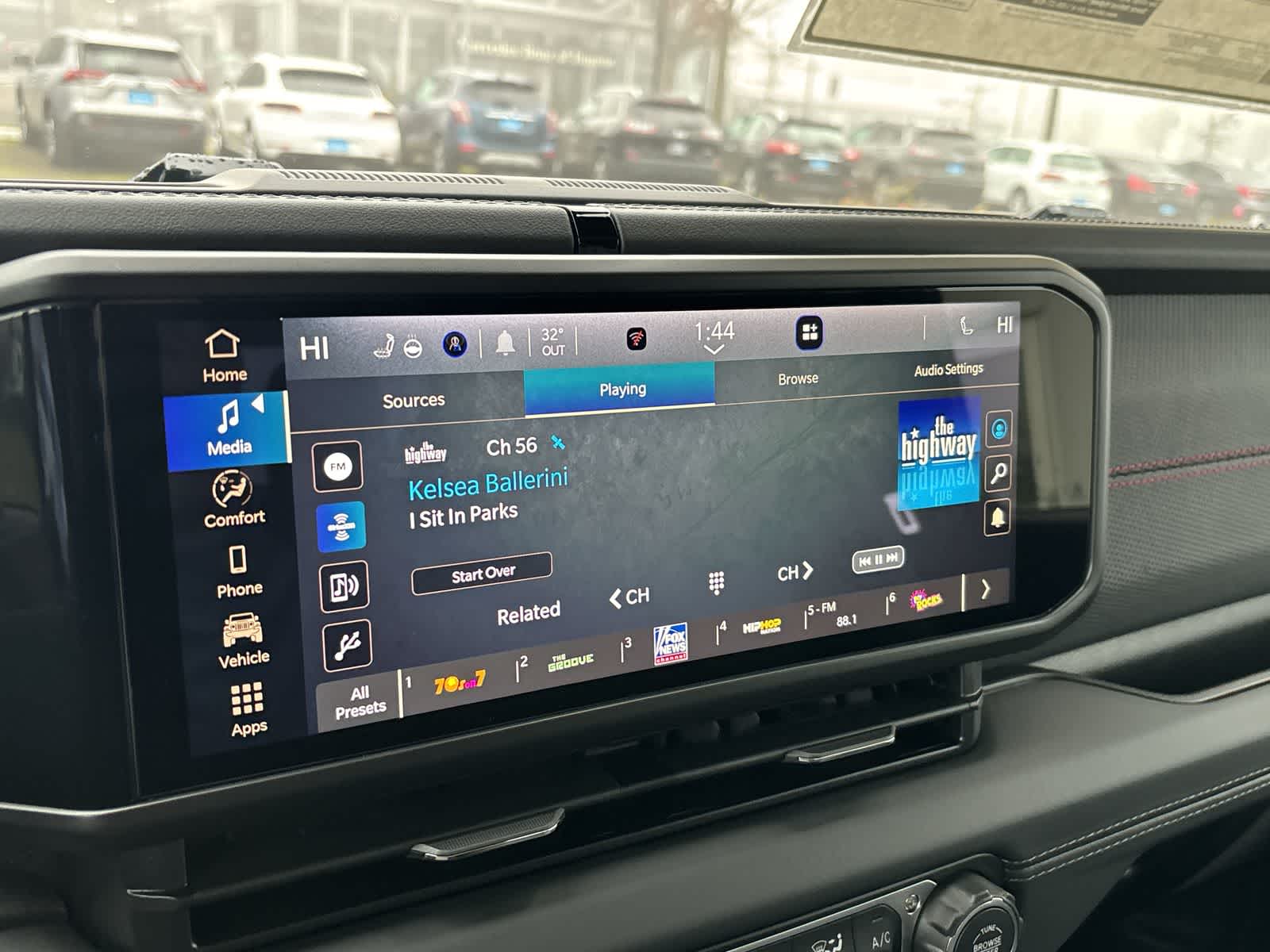 Thumbnail: 2026 Jeep Gladiator - 19