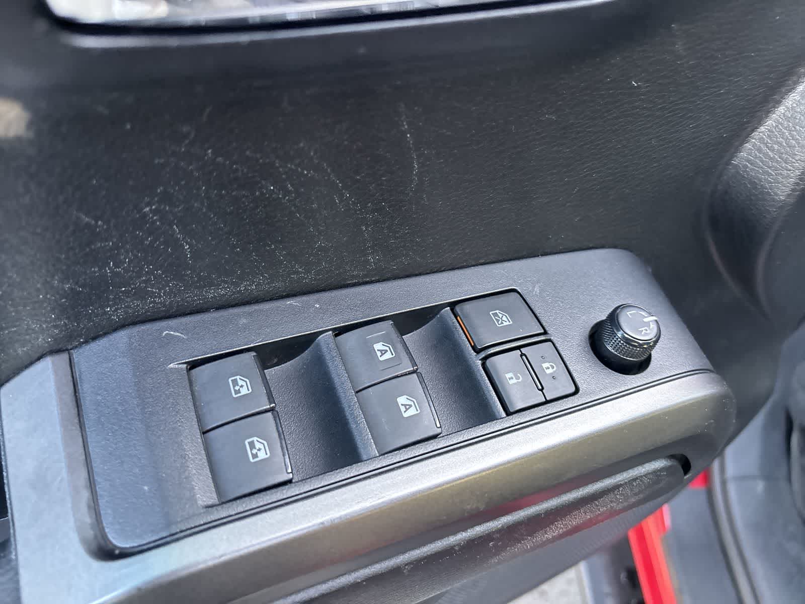 Thumbnail: 2021 Toyota Tacoma - 8