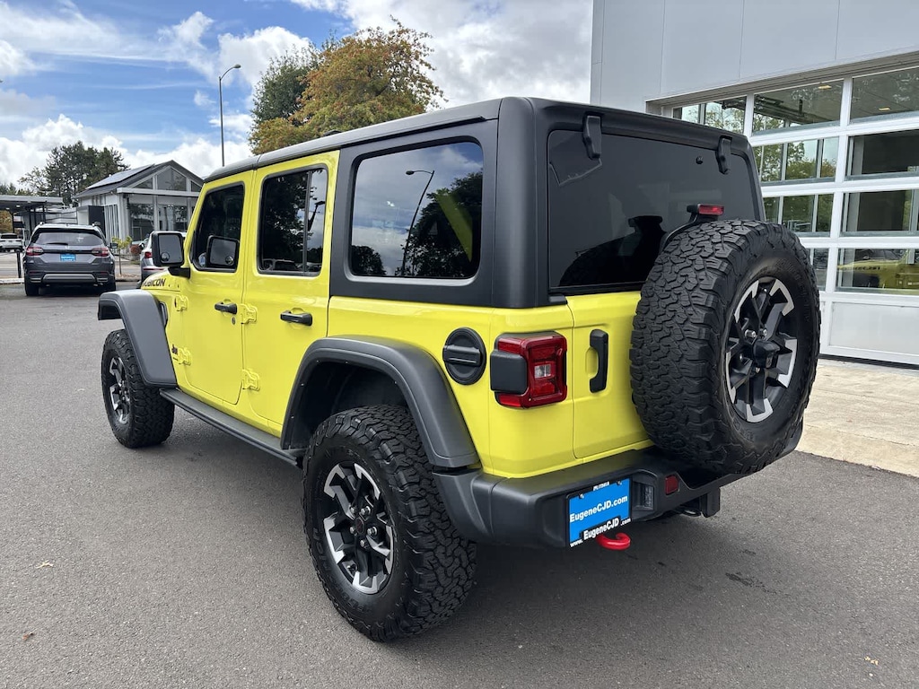 Used 2024 Jeep Wrangler Rubicon SUV