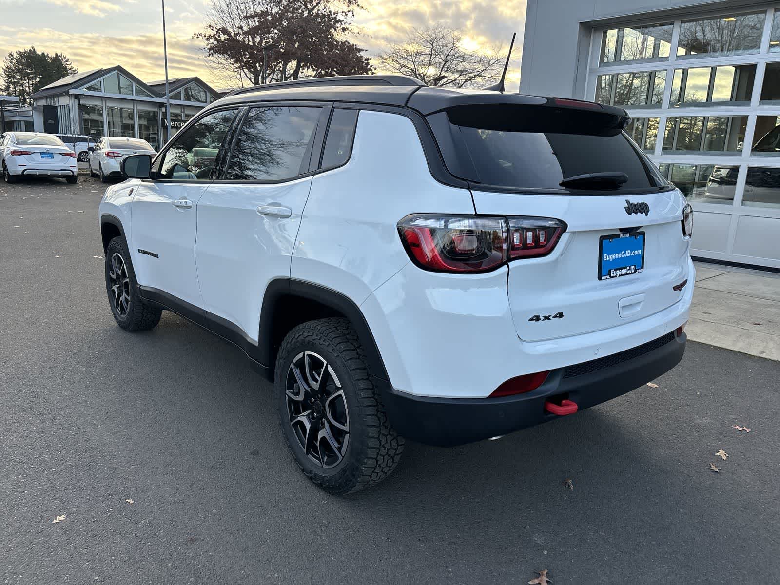 Thumbnail: 2026 Jeep Compass - 3