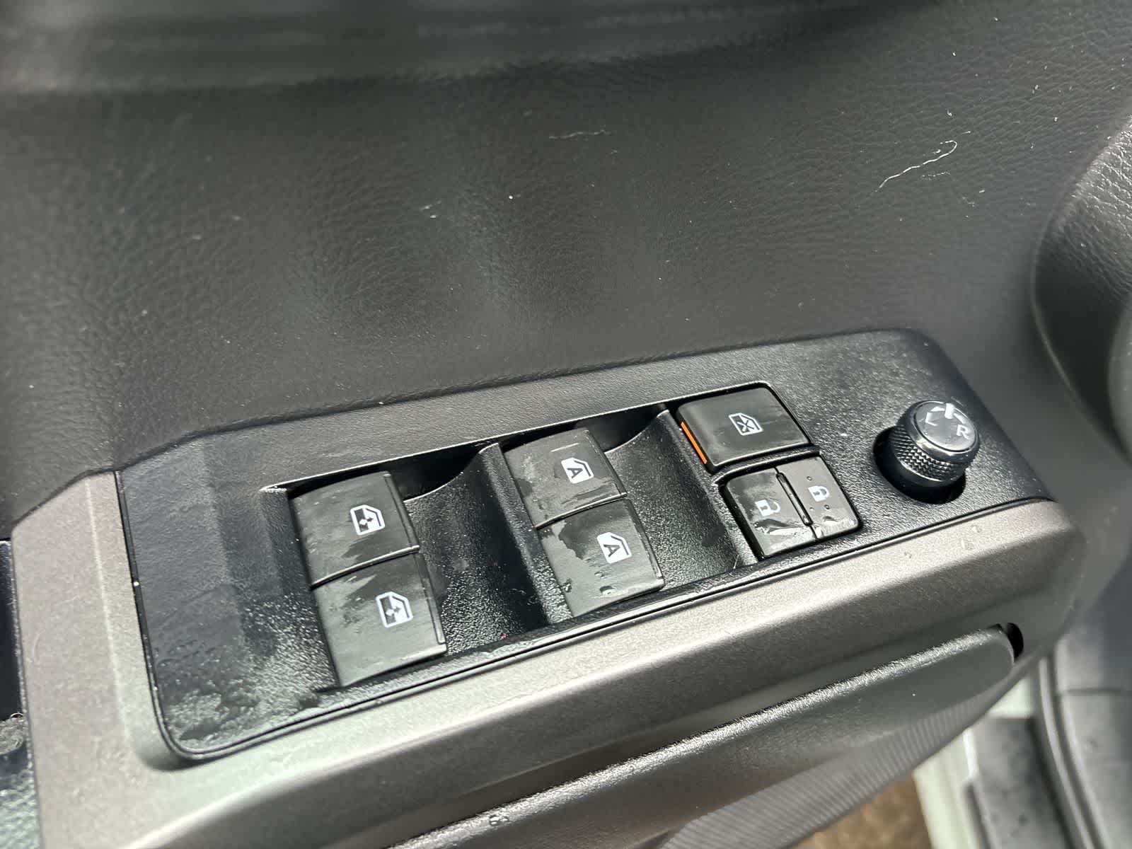 Thumbnail: 2023 Toyota Tacoma - 9