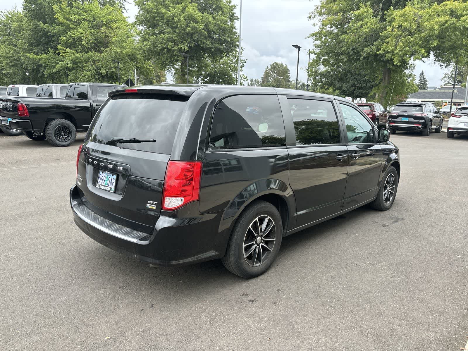 Thumbnail: 2019 Dodge Grand Caravan - 4