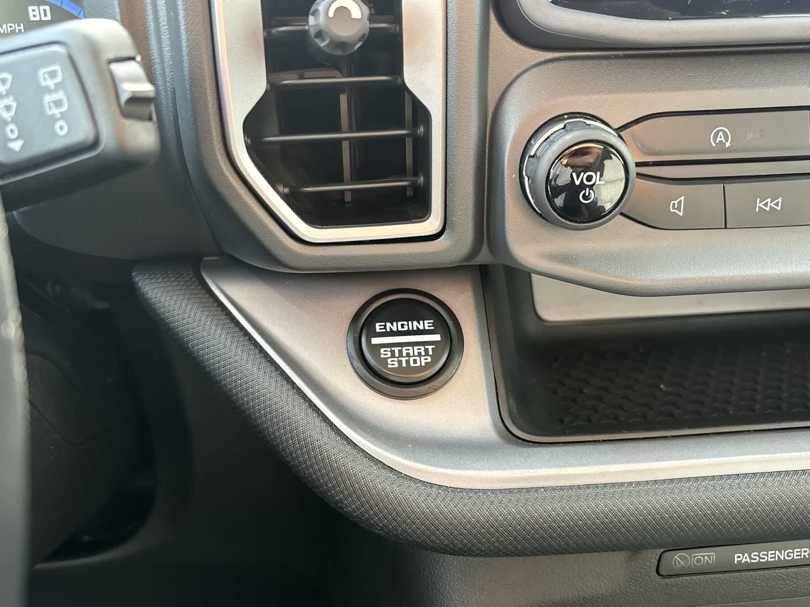 Thumbnail: 2021 Ford Bronco Sport - 13