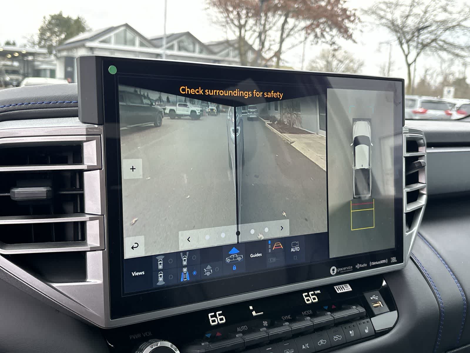 Thumbnail: 2023 Toyota Tundra - 13