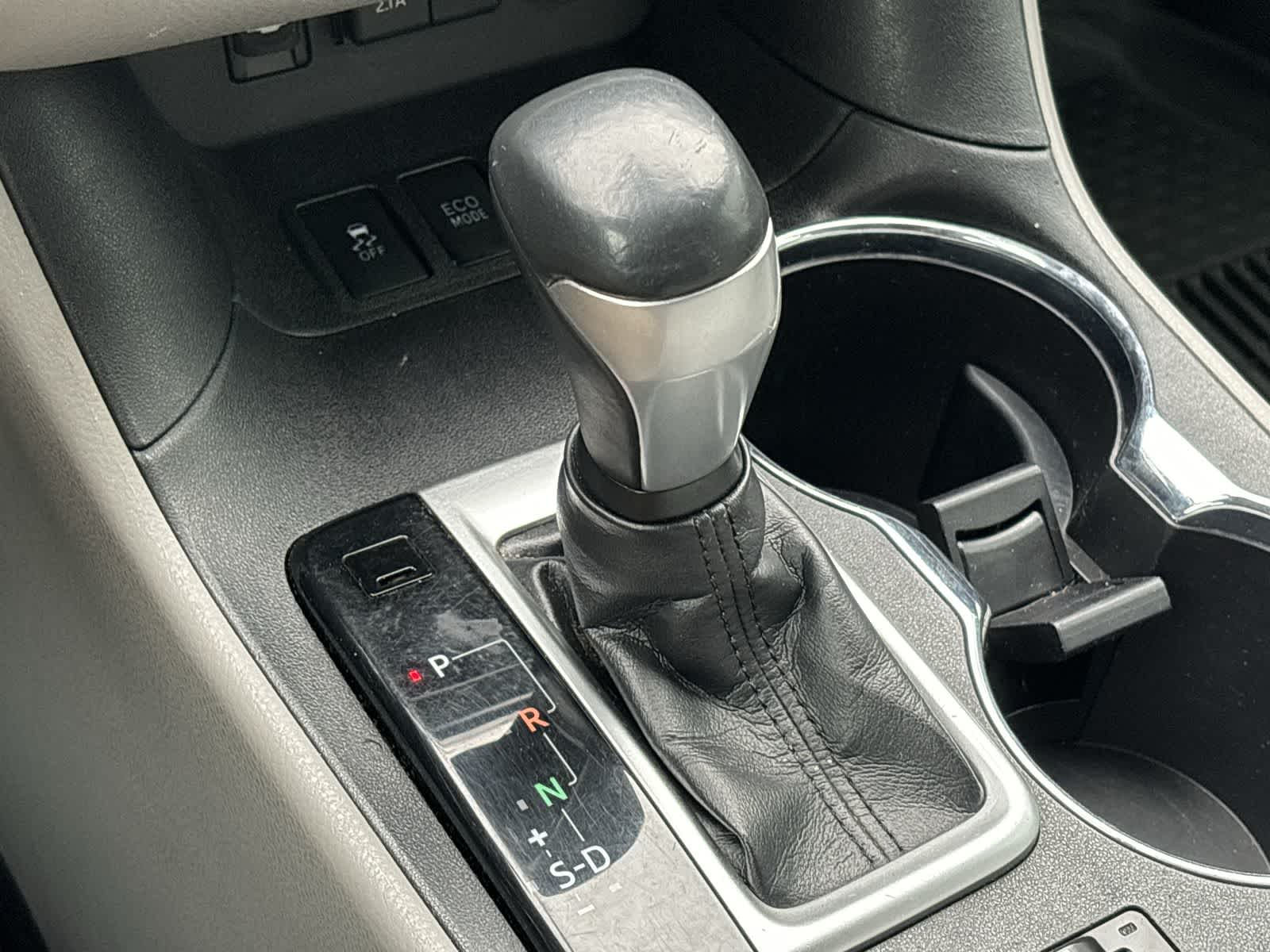 Thumbnail: 2019 Toyota Highlander - 25