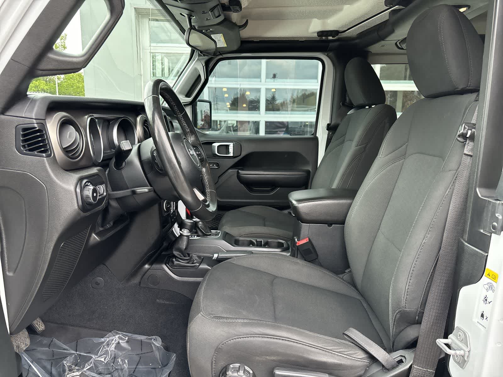 Thumbnail: 2019 Jeep Wrangler - 10