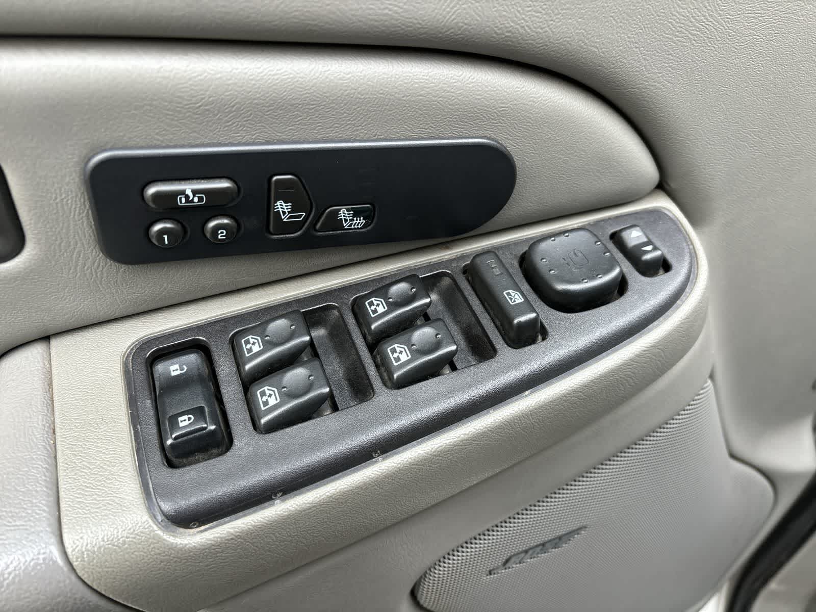 Thumbnail: 2005 GMC Sierra 1500 - 12