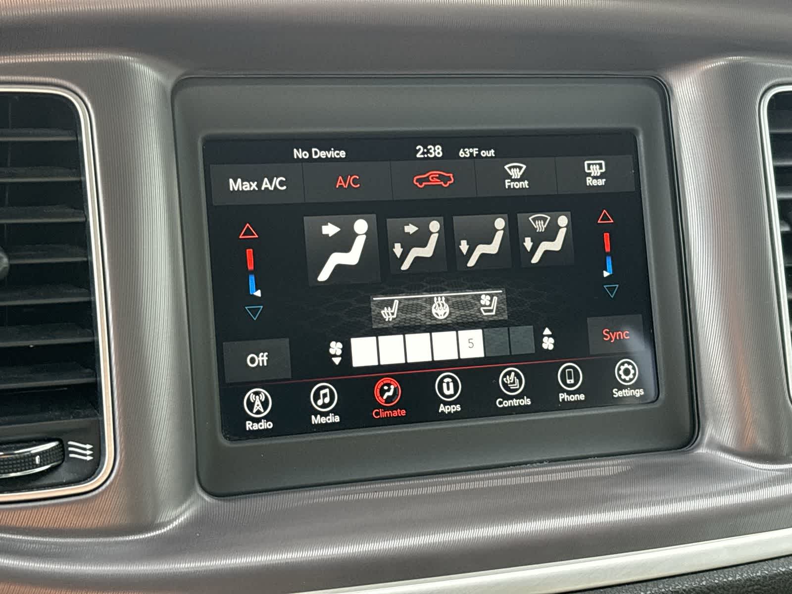 Thumbnail: 2022 Dodge Charger - 18