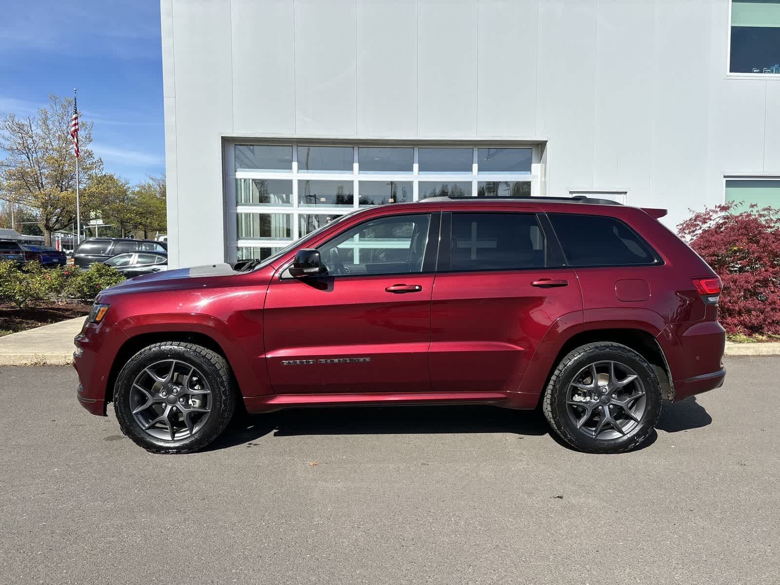 Thumbnail: 2019 Jeep Grand Cherokee - 2