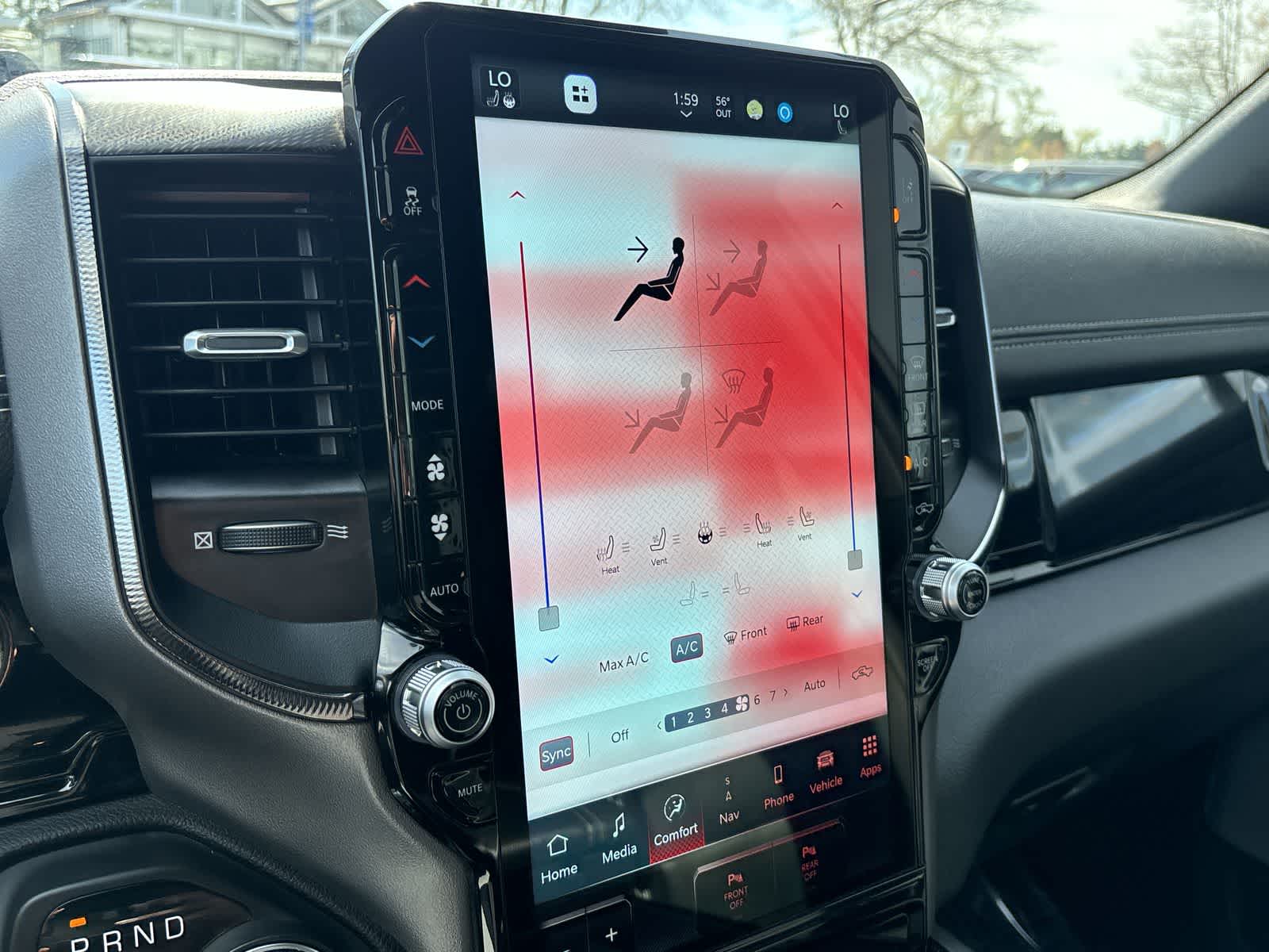 Thumbnail: 2025 RAM 1500 - 17