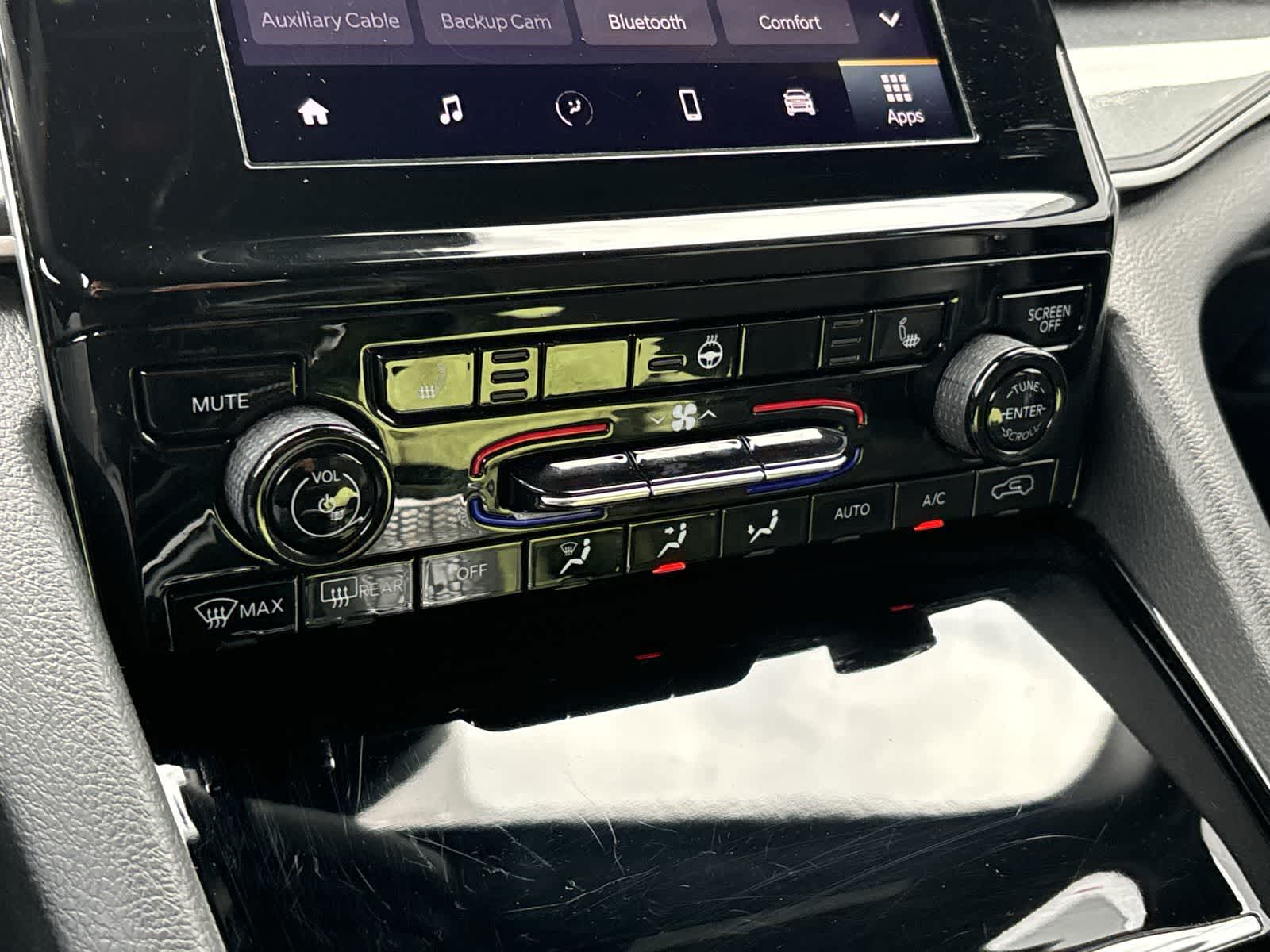 Thumbnail: 2023 Jeep Grand Cherokee - 19